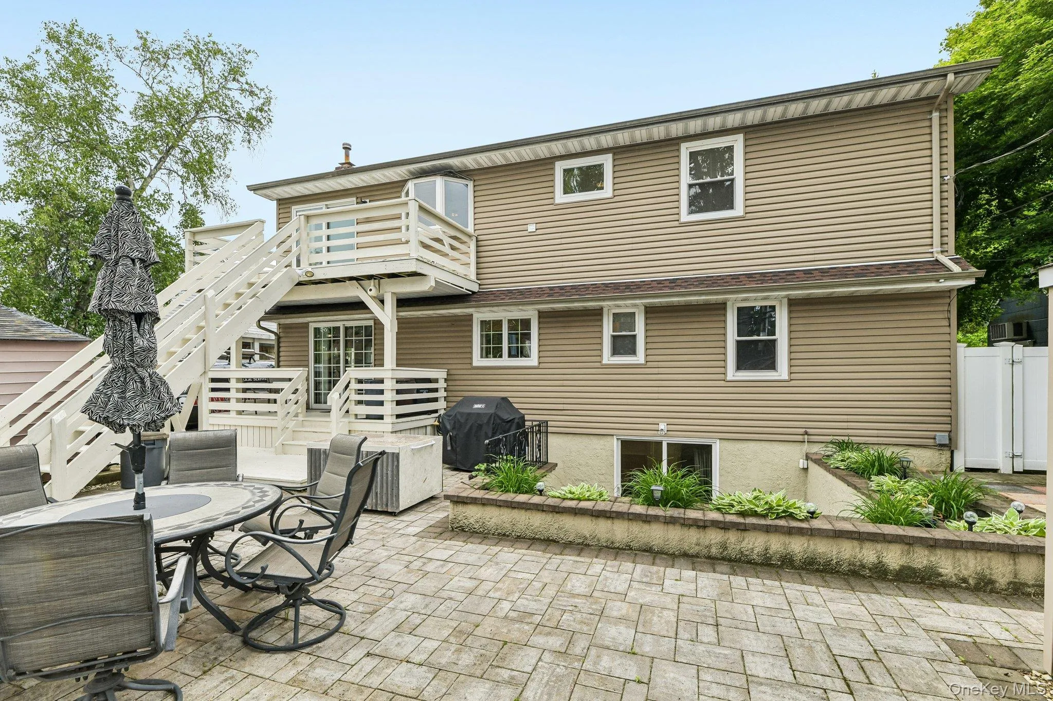 1010 Douglas Avenue, Hempstead, NY, 6 Bedrooms Bedrooms, 14 Rooms Rooms,3 BathroomsBathrooms,Residential,For Rent,Douglas,0,1038080 1010 Douglas Avenue, Hempstead, NY, 6 Bedrooms Bedrooms, 14 Rooms Rooms,3 BathroomsBathrooms,Residential,For Rent,Douglas,0,1038080