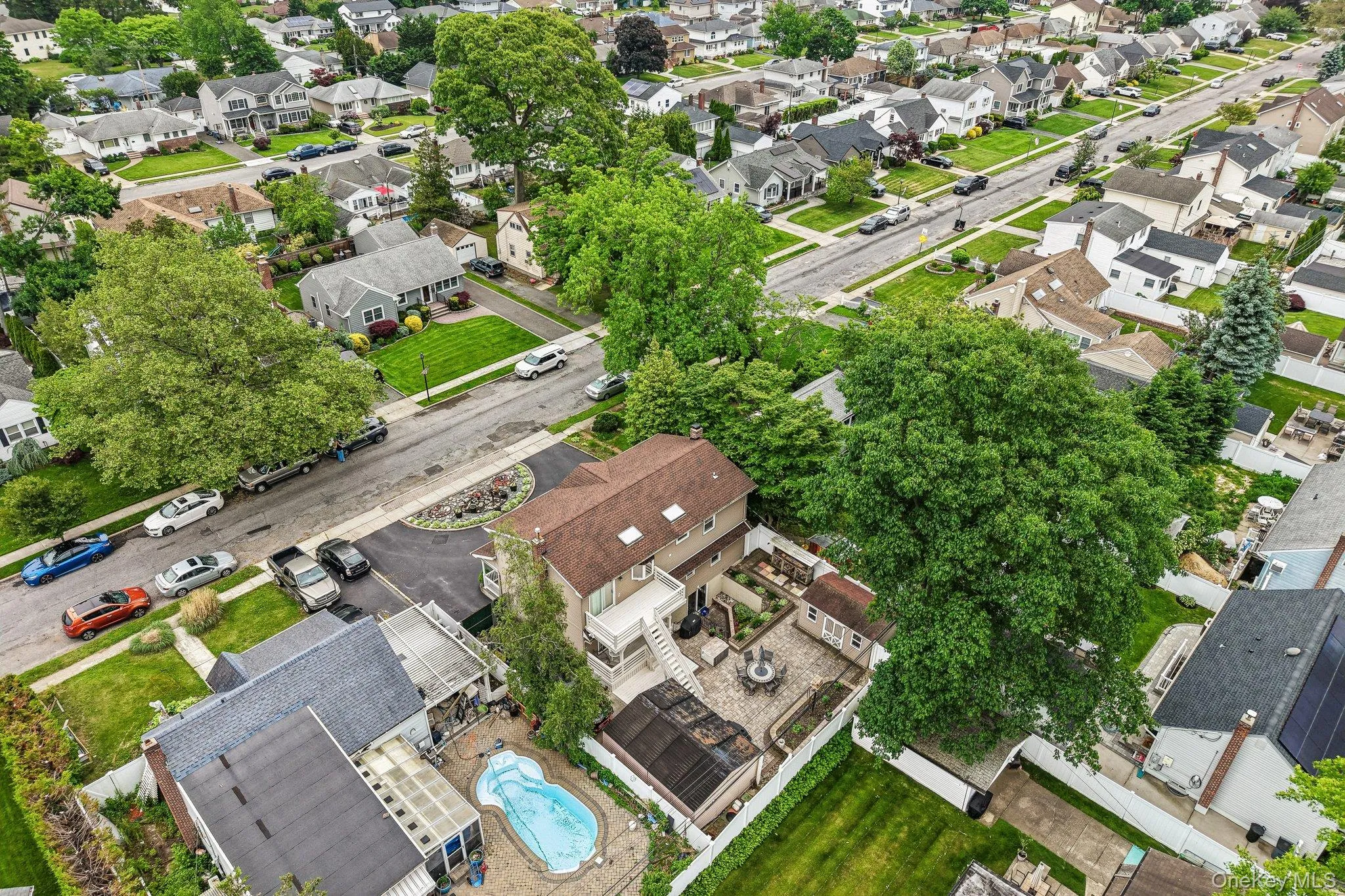 1010 Douglas Avenue, Hempstead, NY, 6 Bedrooms Bedrooms, 14 Rooms Rooms,3 BathroomsBathrooms,Residential,For Rent,Douglas,0,1038080 1010 Douglas Avenue, Hempstead, NY, 6 Bedrooms Bedrooms, 14 Rooms Rooms,3 BathroomsBathrooms,Residential,For Rent,Douglas,0,1038080