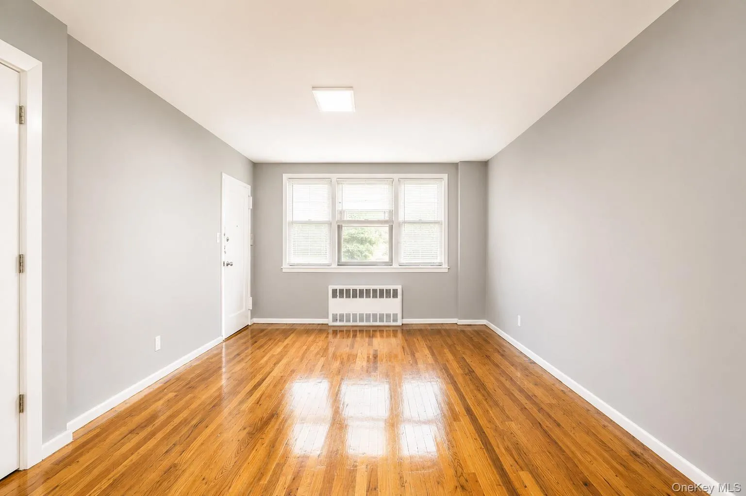 470 Broadway, Long Beach, NY, 3 Rooms Rooms,1 BathroomBathrooms,Residential Lease,For Rent,Broadway,0,1038081 470 Broadway, Long Beach, NY, 3 Rooms Rooms,1 BathroomBathrooms,Residential Lease,For Rent,Broadway,0,1038081