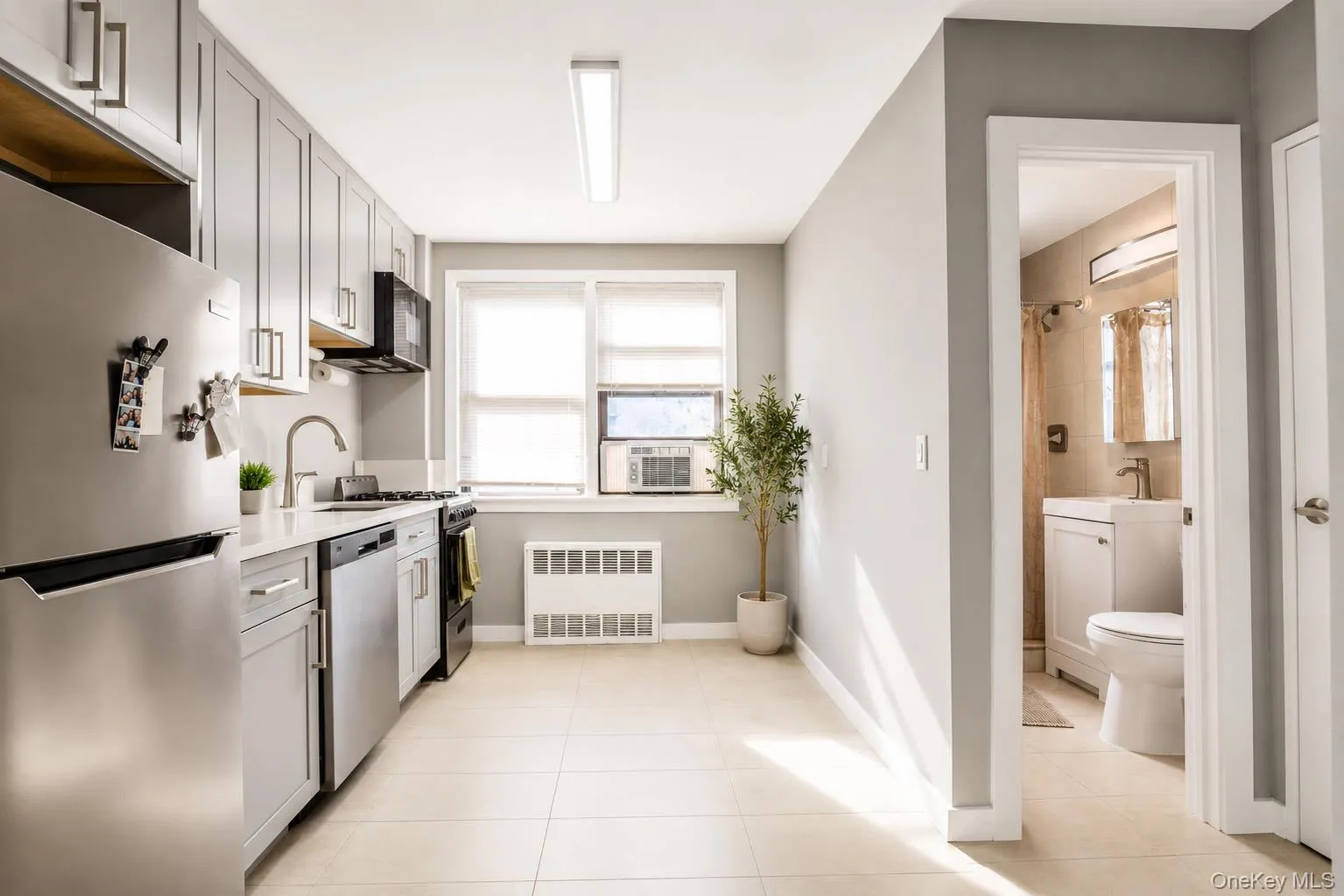 470 Broadway, Long Beach, NY, 3 Rooms Rooms,1 BathroomBathrooms,Residential Lease,For Rent,Broadway,0,1038081 470 Broadway, Long Beach, NY, 3 Rooms Rooms,1 BathroomBathrooms,Residential Lease,For Rent,Broadway,0,1038081