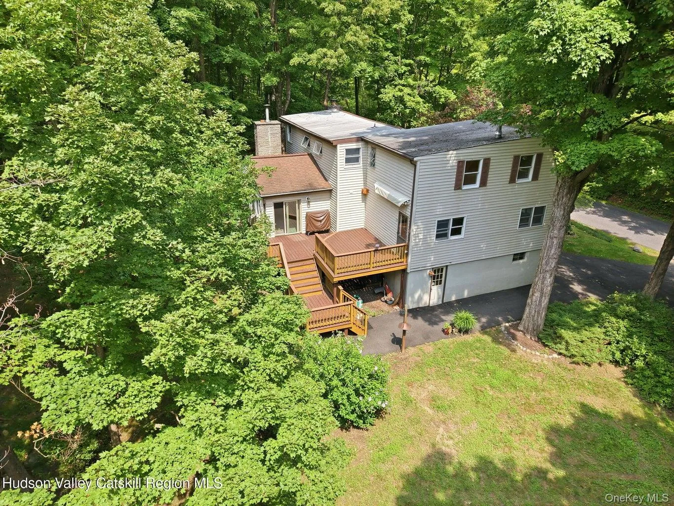 307 Old Kingston Road, New Paltz, NY, 4 Bedrooms Bedrooms, 9 Rooms Rooms,2 BathroomsBathrooms,Residential,For Rent,Old Kingston,0,1038082 307 Old Kingston Road, New Paltz, NY, 4 Bedrooms Bedrooms, 9 Rooms Rooms,2 BathroomsBathrooms,Residential,For Rent,Old Kingston,0,1038082