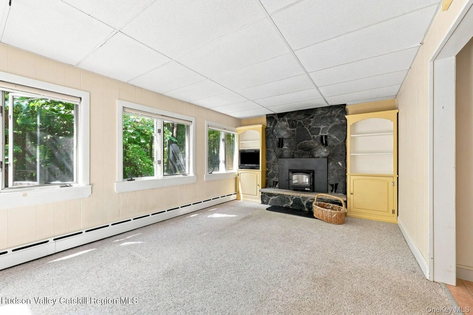 307 Old Kingston Road, New Paltz, NY, 4 Bedrooms Bedrooms, 9 Rooms Rooms,2 BathroomsBathrooms,Residential,For Rent,Old Kingston,0,1038082 307 Old Kingston Road, New Paltz, NY, 4 Bedrooms Bedrooms, 9 Rooms Rooms,2 BathroomsBathrooms,Residential,For Rent,Old Kingston,0,1038082