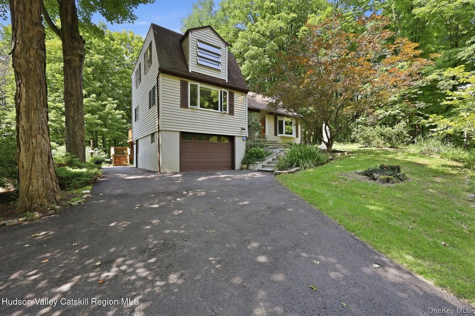 307 Old Kingston Road, New Paltz, NY, 4 Bedrooms Bedrooms, 9 Rooms Rooms,2 BathroomsBathrooms,Residential,For Rent,Old Kingston,0,1038082 307 Old Kingston Road, New Paltz, NY, 4 Bedrooms Bedrooms, 9 Rooms Rooms,2 BathroomsBathrooms,Residential,For Rent,Old Kingston,0,1038082