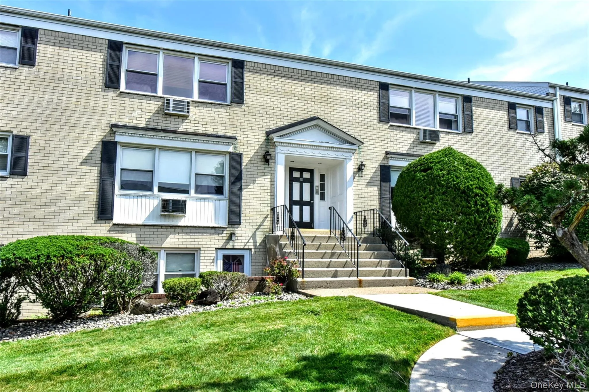 2 Lenox Court, Ramapo, NY, 1 Bedroom Bedrooms, 4 Rooms Rooms,1 BathroomBathrooms,Residential,For Rent,Lenox,0,1038084 2 Lenox Court, Ramapo, NY, 1 Bedroom Bedrooms, 4 Rooms Rooms,1 BathroomBathrooms,Residential,For Rent,Lenox,0,1038084