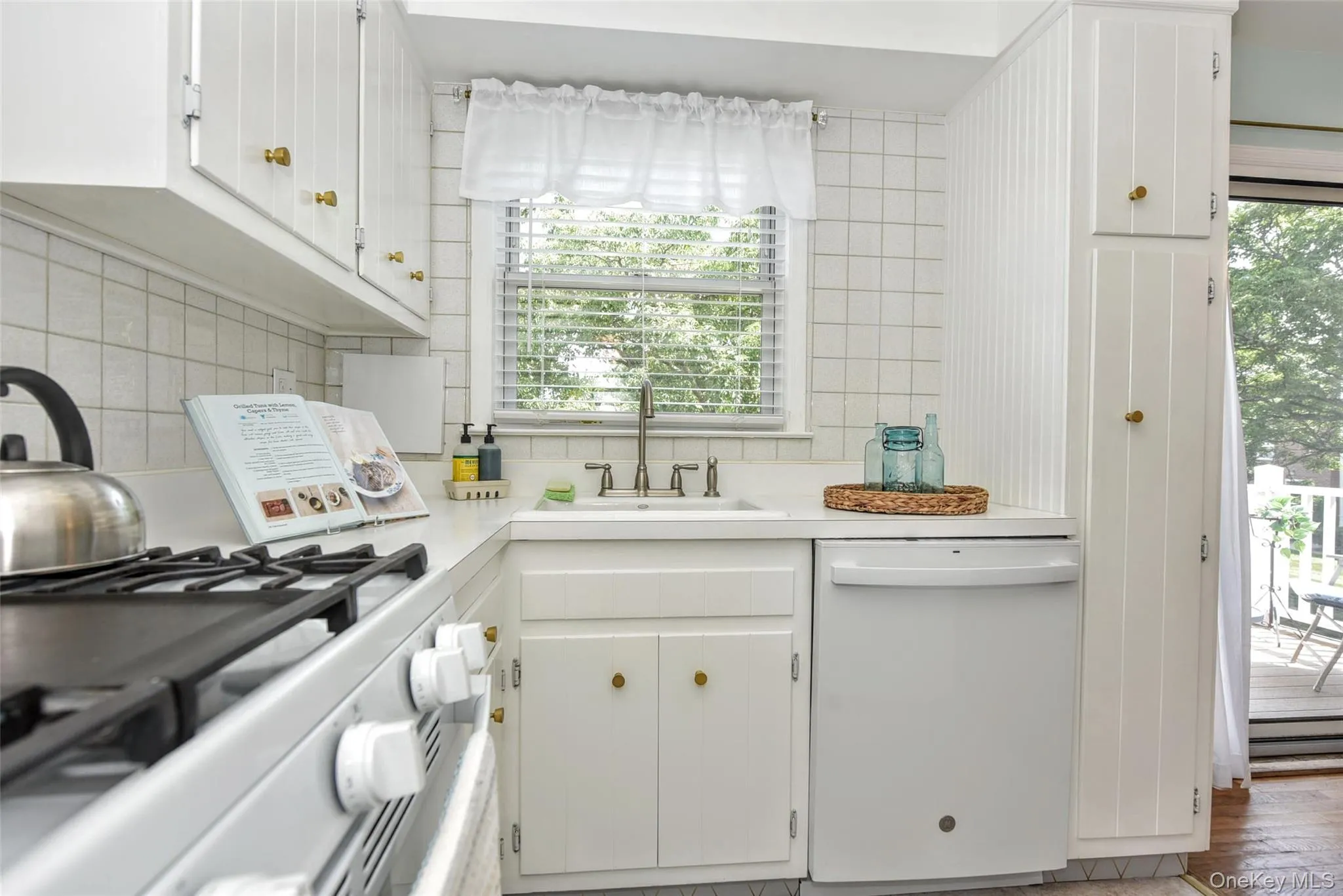 2 Lenox Court, Ramapo, NY, 1 Bedroom Bedrooms, 4 Rooms Rooms,1 BathroomBathrooms,Residential,For Rent,Lenox,0,1038084 2 Lenox Court, Ramapo, NY, 1 Bedroom Bedrooms, 4 Rooms Rooms,1 BathroomBathrooms,Residential,For Rent,Lenox,0,1038084