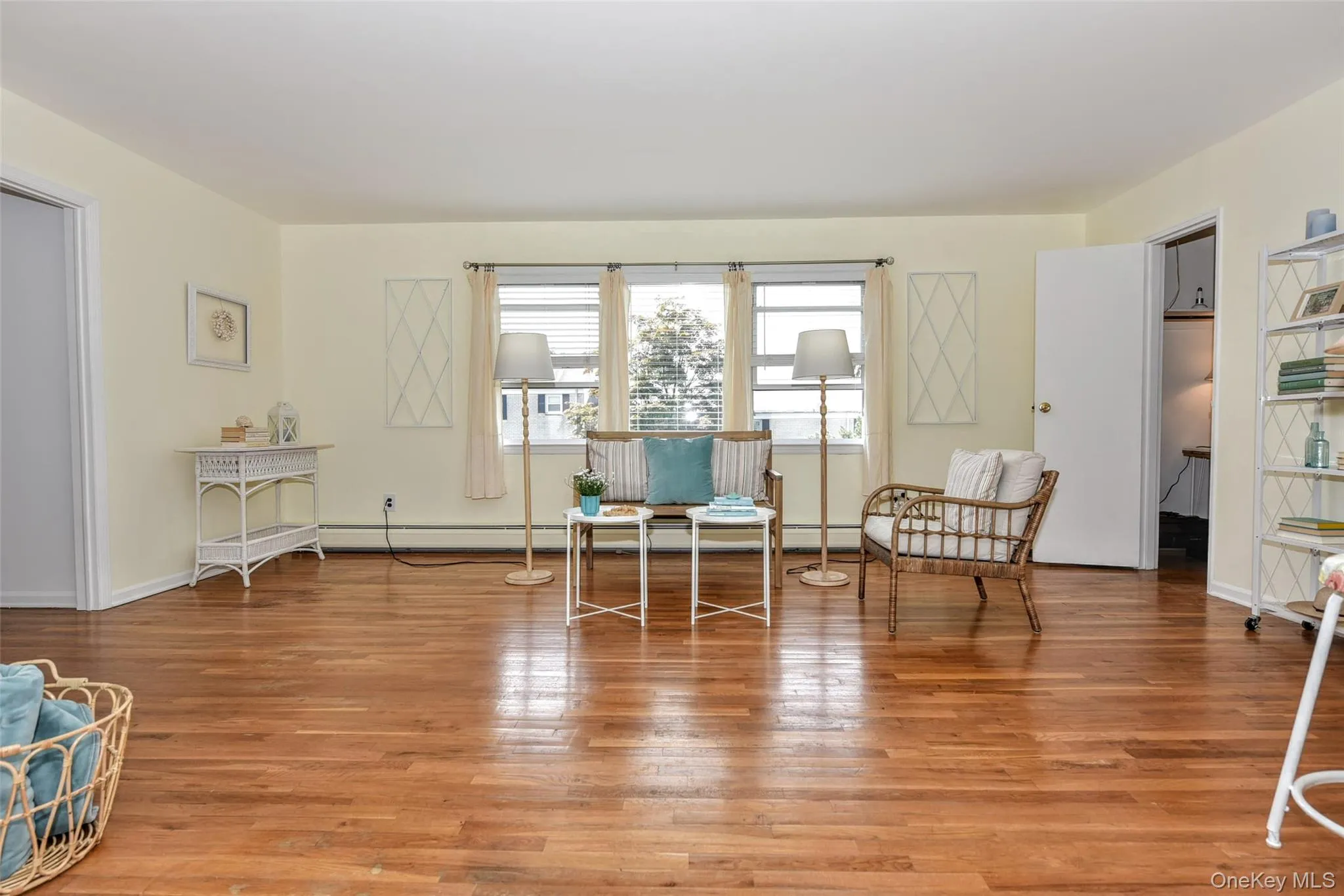 2 Lenox Court, Ramapo, NY, 1 Bedroom Bedrooms, 4 Rooms Rooms,1 BathroomBathrooms,Residential,For Rent,Lenox,0,1038084 2 Lenox Court, Ramapo, NY, 1 Bedroom Bedrooms, 4 Rooms Rooms,1 BathroomBathrooms,Residential,For Rent,Lenox,0,1038084