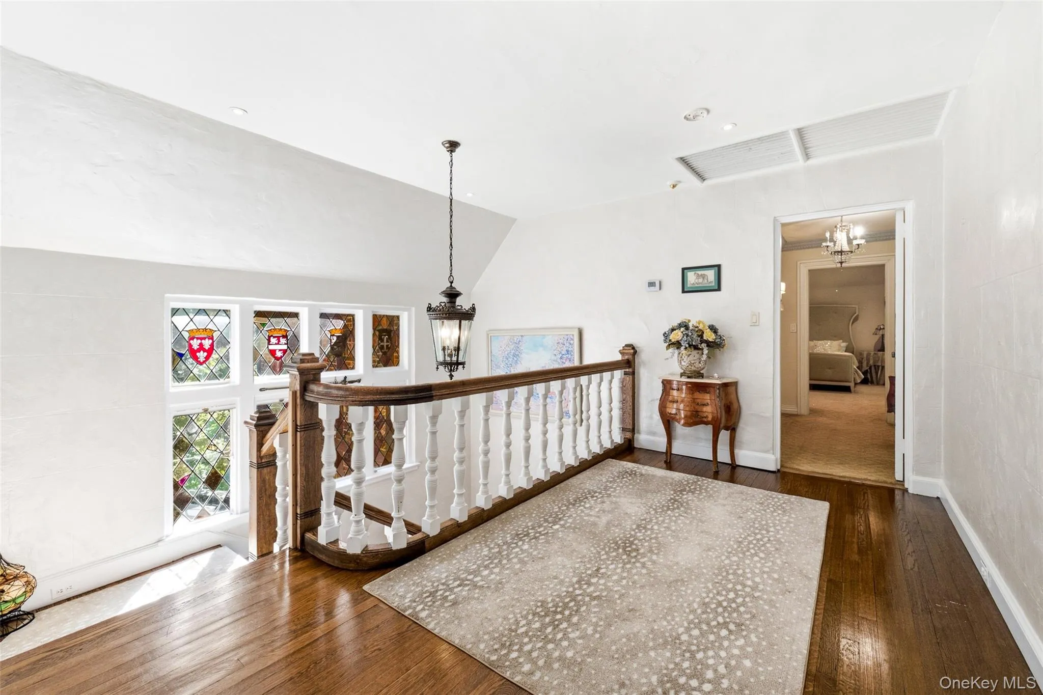 60 Wensley Drive, North Hempstead, NY, 5 Bedrooms Bedrooms, 11 Rooms Rooms,4 BathroomsBathrooms,Residential,For Rent,Wensley,0,1038087 60 Wensley Drive, North Hempstead, NY, 5 Bedrooms Bedrooms, 11 Rooms Rooms,4 BathroomsBathrooms,Residential,For Rent,Wensley,0,1038087