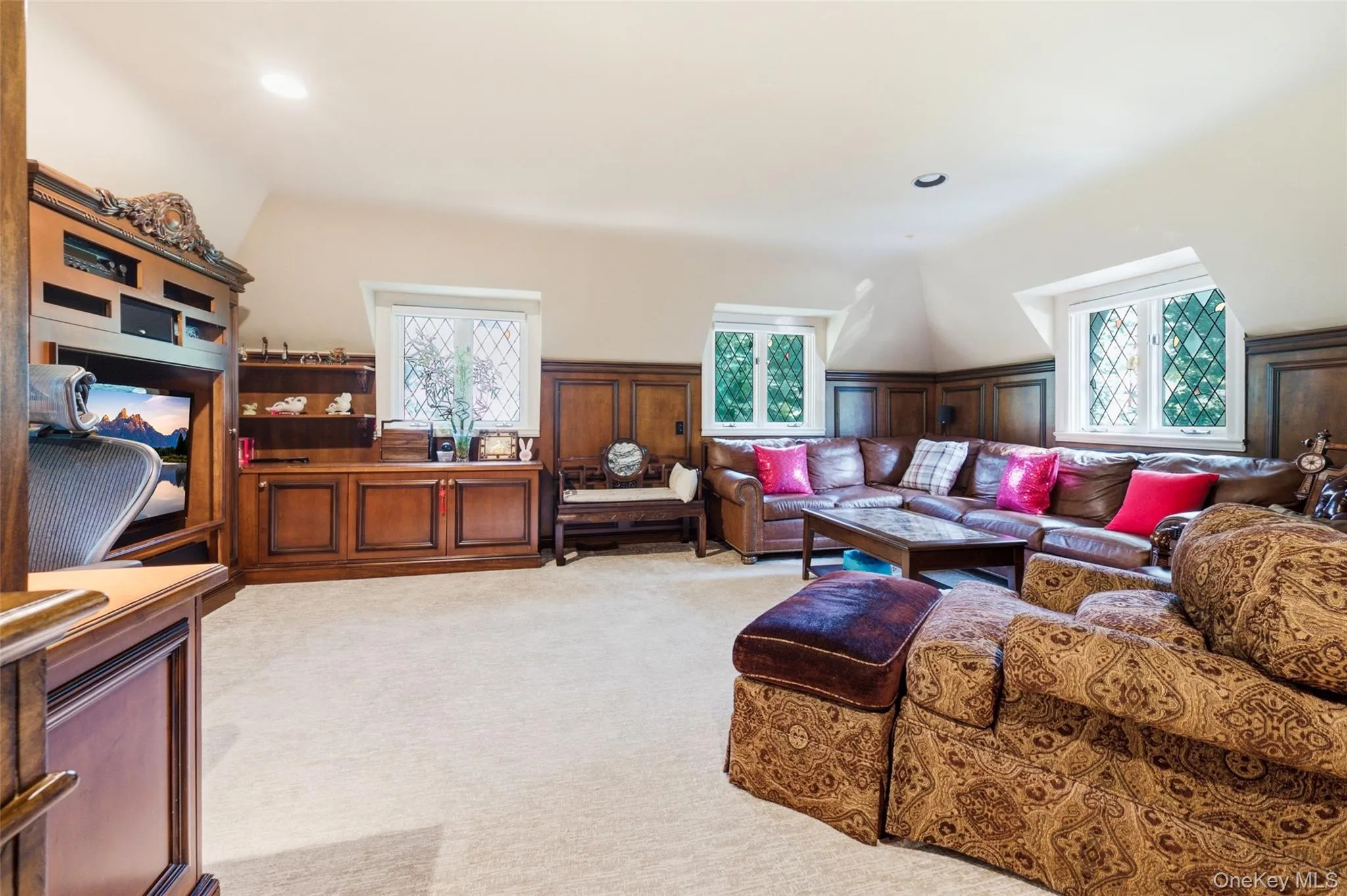60 Wensley Drive, North Hempstead, NY, 5 Bedrooms Bedrooms, 11 Rooms Rooms,4 BathroomsBathrooms,Residential,For Rent,Wensley,0,1038087 60 Wensley Drive, North Hempstead, NY, 5 Bedrooms Bedrooms, 11 Rooms Rooms,4 BathroomsBathrooms,Residential,For Rent,Wensley,0,1038087