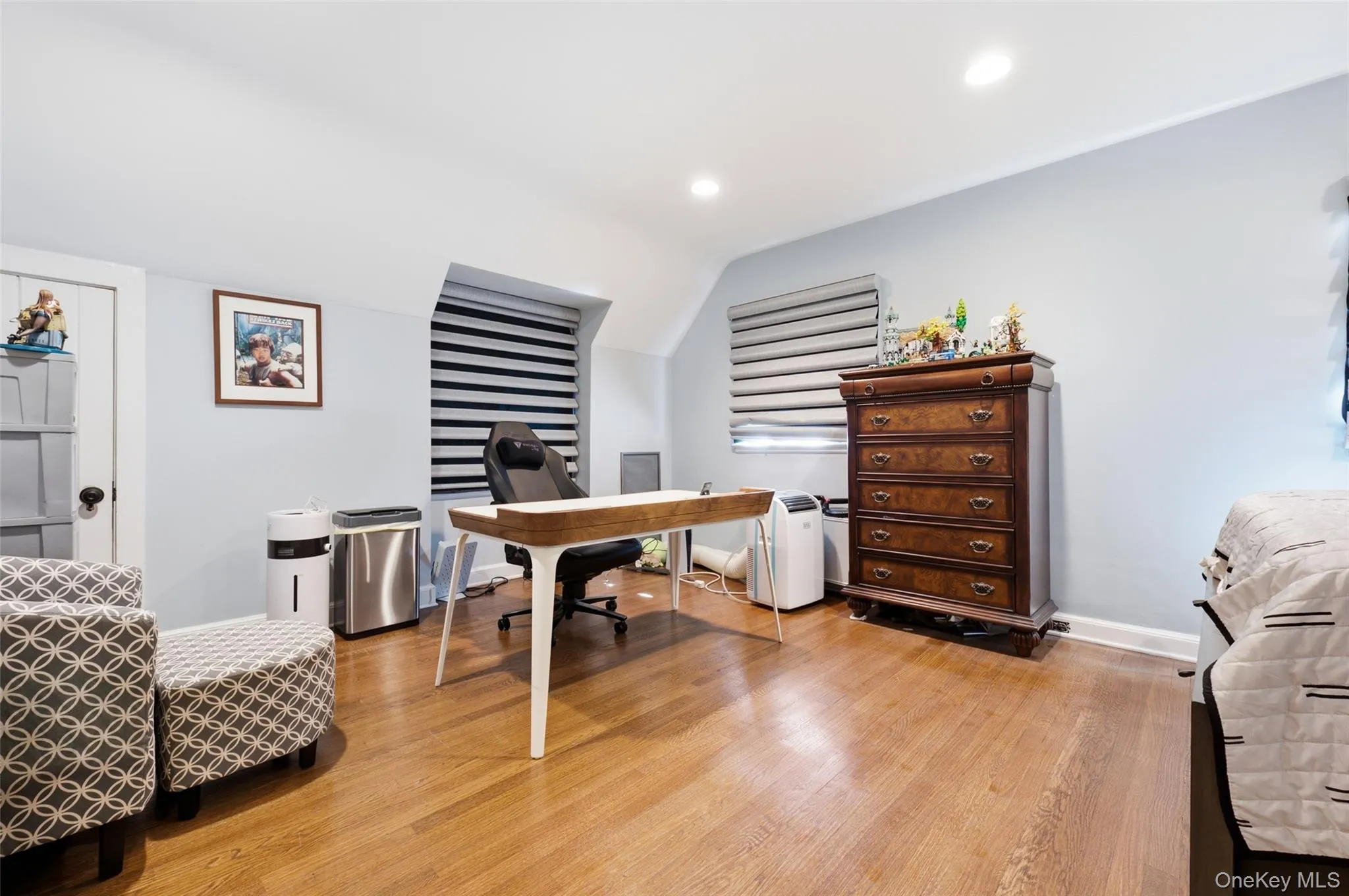 60 Wensley Drive, North Hempstead, NY, 5 Bedrooms Bedrooms, 11 Rooms Rooms,4 BathroomsBathrooms,Residential,For Rent,Wensley,0,1038087 60 Wensley Drive, North Hempstead, NY, 5 Bedrooms Bedrooms, 11 Rooms Rooms,4 BathroomsBathrooms,Residential,For Rent,Wensley,0,1038087