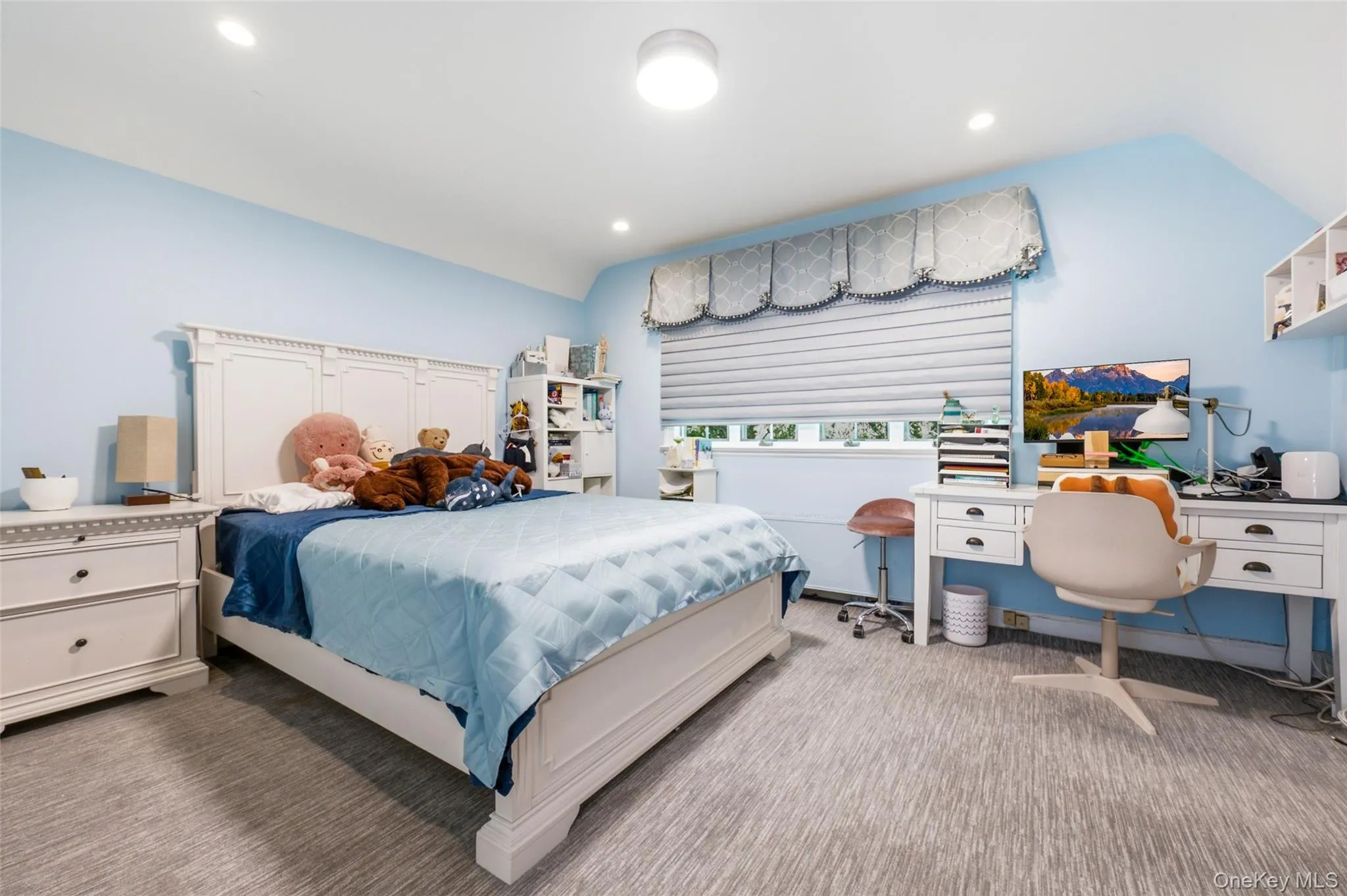 60 Wensley Drive, North Hempstead, NY, 5 Bedrooms Bedrooms, 11 Rooms Rooms,4 BathroomsBathrooms,Residential,For Rent,Wensley,0,1038087 60 Wensley Drive, North Hempstead, NY, 5 Bedrooms Bedrooms, 11 Rooms Rooms,4 BathroomsBathrooms,Residential,For Rent,Wensley,0,1038087