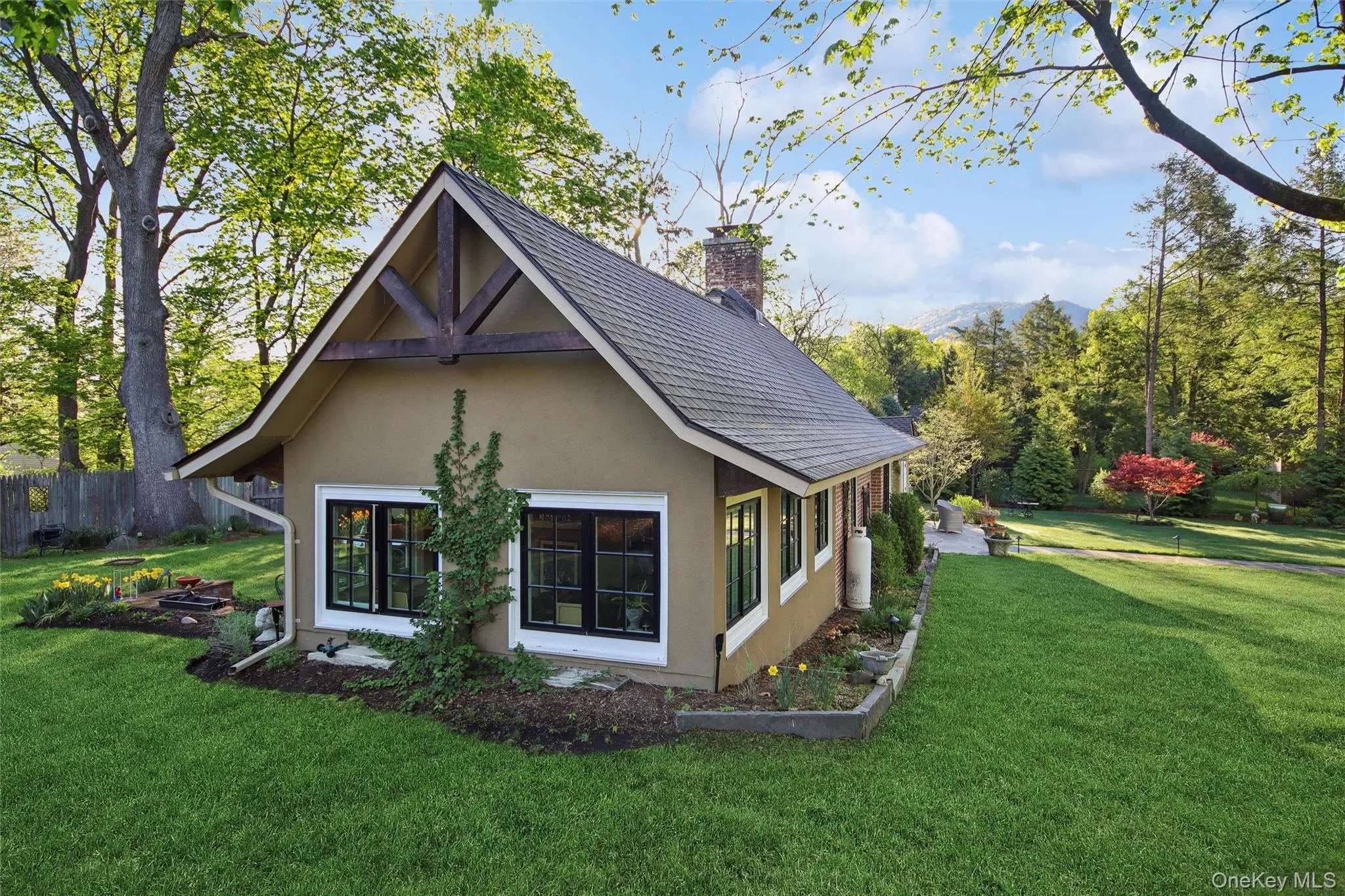 8 Wodenethe Drive, Beacon, NY, 2 Bedrooms Bedrooms, 7 Rooms Rooms,2 BathroomsBathrooms,Residential,For Rent,Wodenethe,0,1038089 8 Wodenethe Drive, Beacon, NY, 2 Bedrooms Bedrooms, 7 Rooms Rooms,2 BathroomsBathrooms,Residential,For Rent,Wodenethe,0,1038089