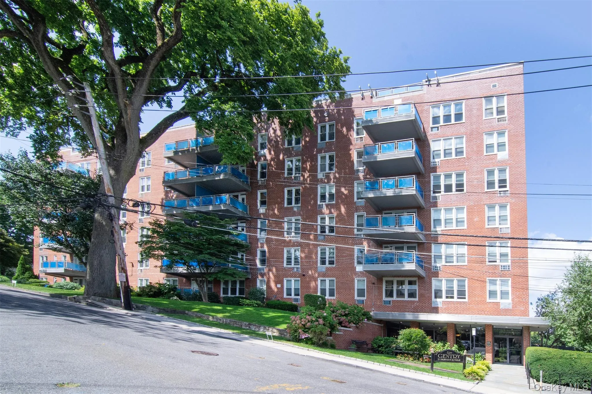 21 Fariview Avenue, Eastchester, NY, 1 Room Rooms,1 BathroomBathrooms,Residential Lease,For Rent,Avenue,0,1038090 21 Fariview Avenue, Eastchester, NY, 1 Room Rooms,1 BathroomBathrooms,Residential Lease,For Rent,Avenue,0,1038090