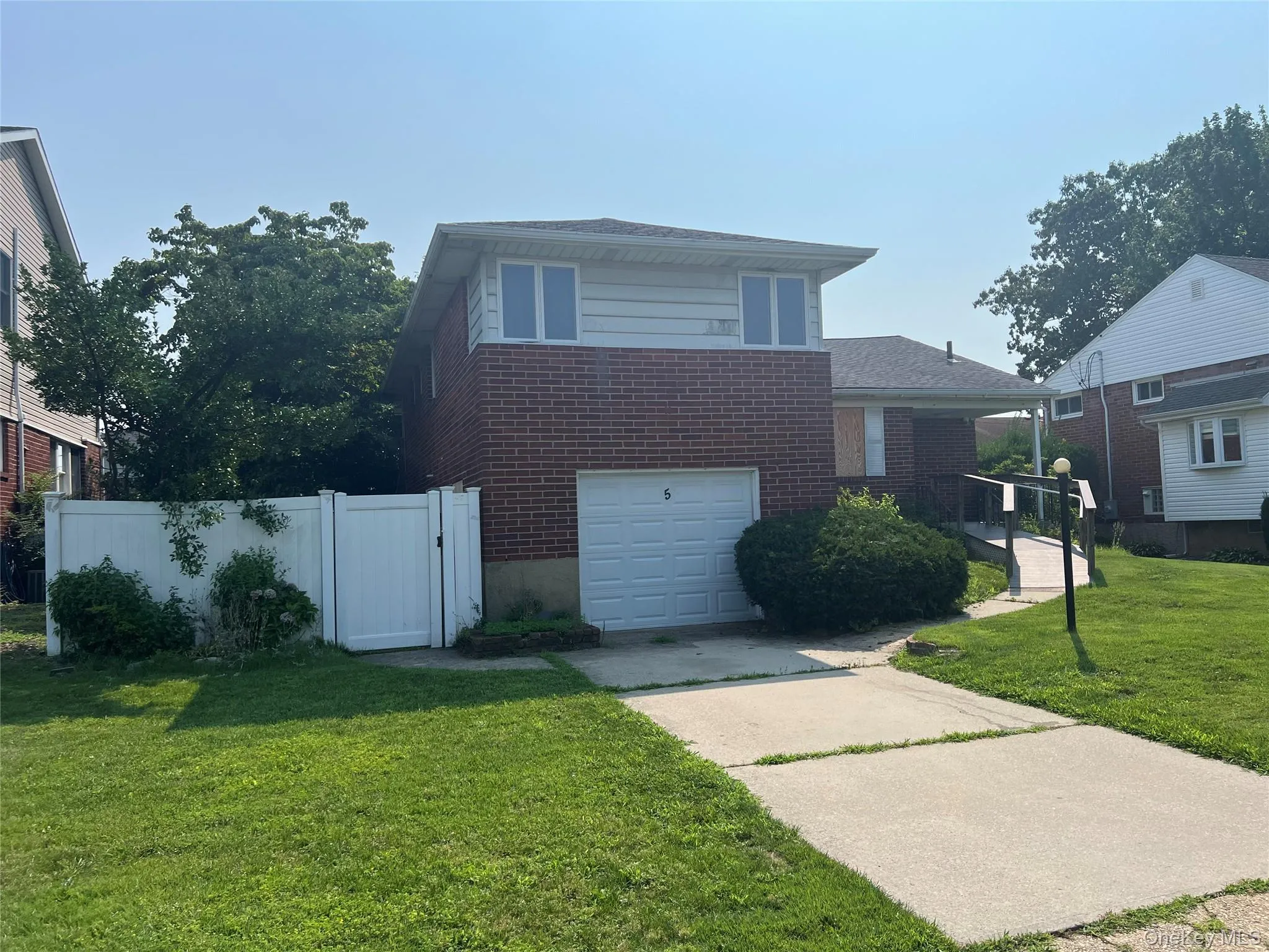 5 Winding Road, Oyster Bay, NY, 3 Bedrooms Bedrooms, 6 Rooms Rooms,2 BathroomsBathrooms,Residential,For Rent,Winding,0,1038091 5 Winding Road, Oyster Bay, NY, 3 Bedrooms Bedrooms, 6 Rooms Rooms,2 BathroomsBathrooms,Residential,For Rent,Winding,0,1038091