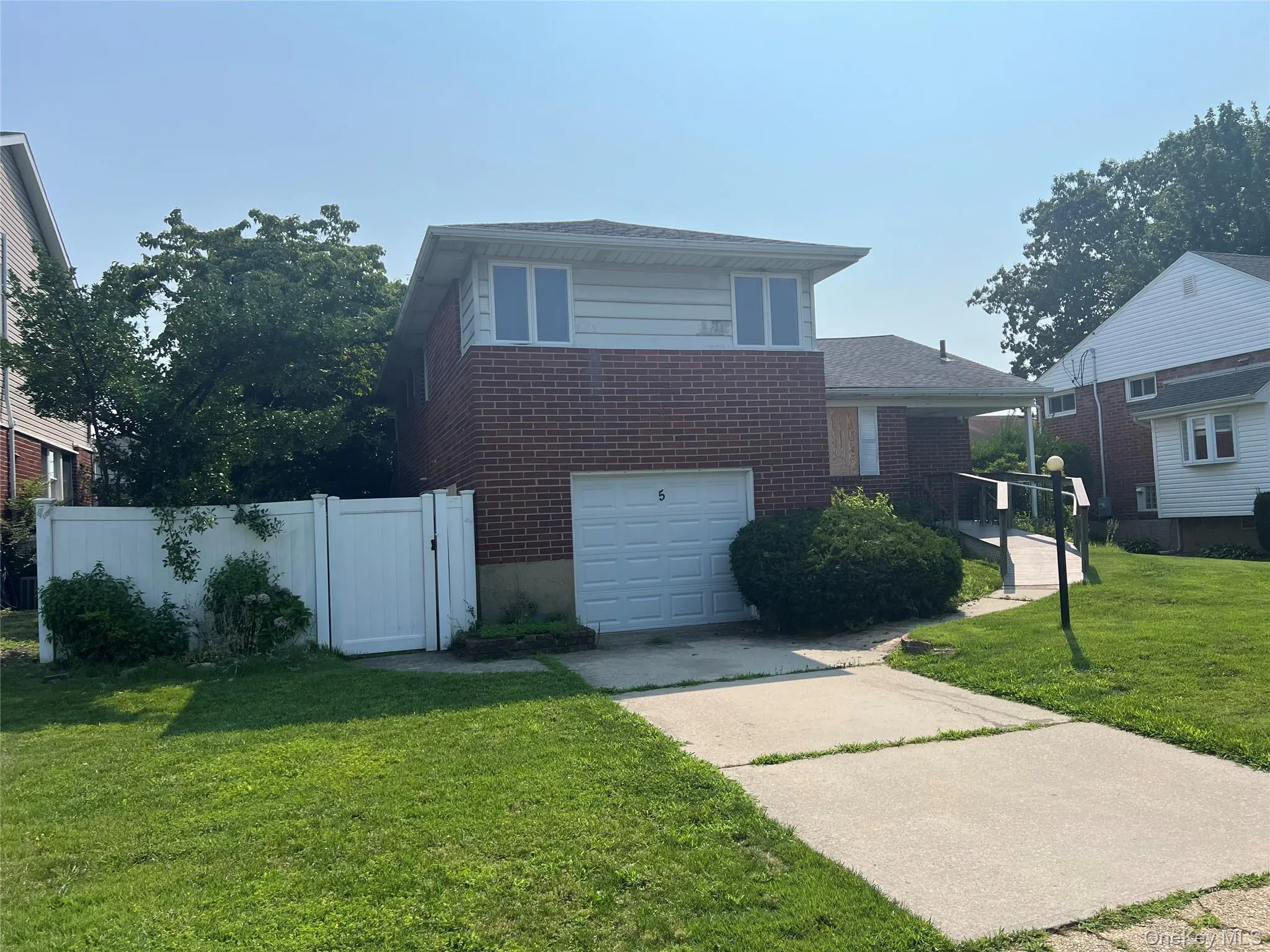 5 Winding Road, Oyster Bay, NY, 3 Bedrooms Bedrooms, 6 Rooms Rooms,2 BathroomsBathrooms,Residential,For Rent,Winding,0,1038091 5 Winding Road, Oyster Bay, NY, 3 Bedrooms Bedrooms, 6 Rooms Rooms,2 BathroomsBathrooms,Residential,For Rent,Winding,0,1038091