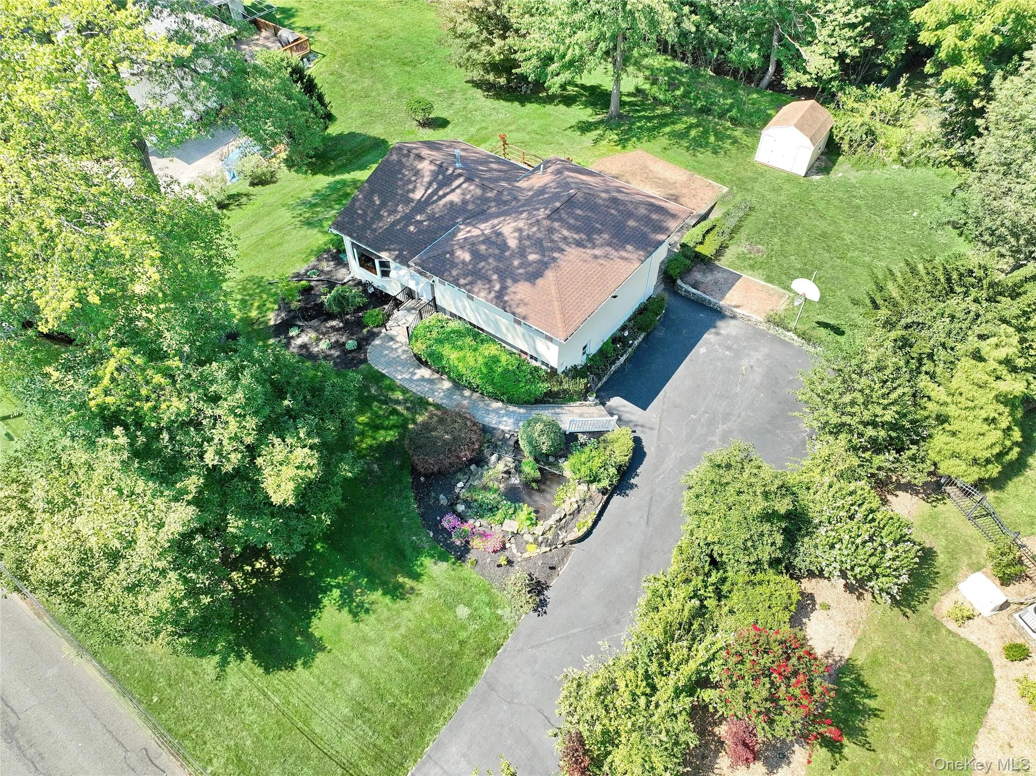 24 Scott Drive, Clarkstown, NY, 3 Bedrooms Bedrooms, 8 Rooms Rooms,1 BathroomBathrooms,Residential,For Rent,Scott,0,1038092 24 Scott Drive, Clarkstown, NY, 3 Bedrooms Bedrooms, 8 Rooms Rooms,1 BathroomBathrooms,Residential,For Rent,Scott,0,1038092