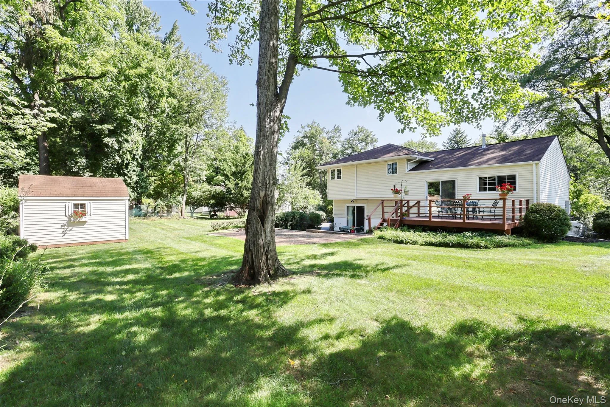 24 Scott Drive, Clarkstown, NY, 3 Bedrooms Bedrooms, 8 Rooms Rooms,1 BathroomBathrooms,Residential,For Rent,Scott,0,1038092 24 Scott Drive, Clarkstown, NY, 3 Bedrooms Bedrooms, 8 Rooms Rooms,1 BathroomBathrooms,Residential,For Rent,Scott,0,1038092