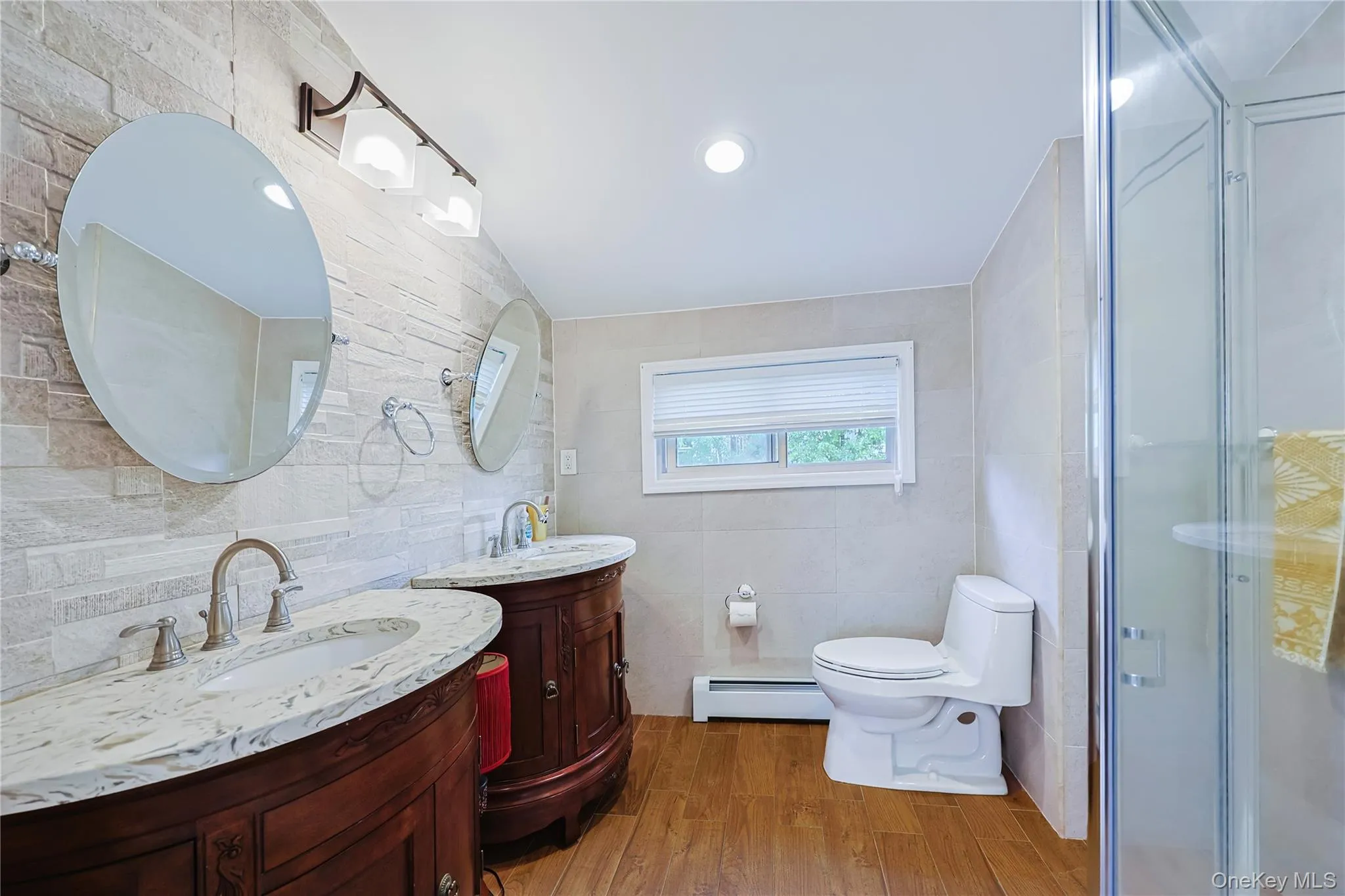 9 Talbot Drive, North Hempstead, NY, 6 Bedrooms Bedrooms, 9 Rooms Rooms,4 BathroomsBathrooms,Residential,For Rent,Talbot,0,1038093 9 Talbot Drive, North Hempstead, NY, 6 Bedrooms Bedrooms, 9 Rooms Rooms,4 BathroomsBathrooms,Residential,For Rent,Talbot,0,1038093