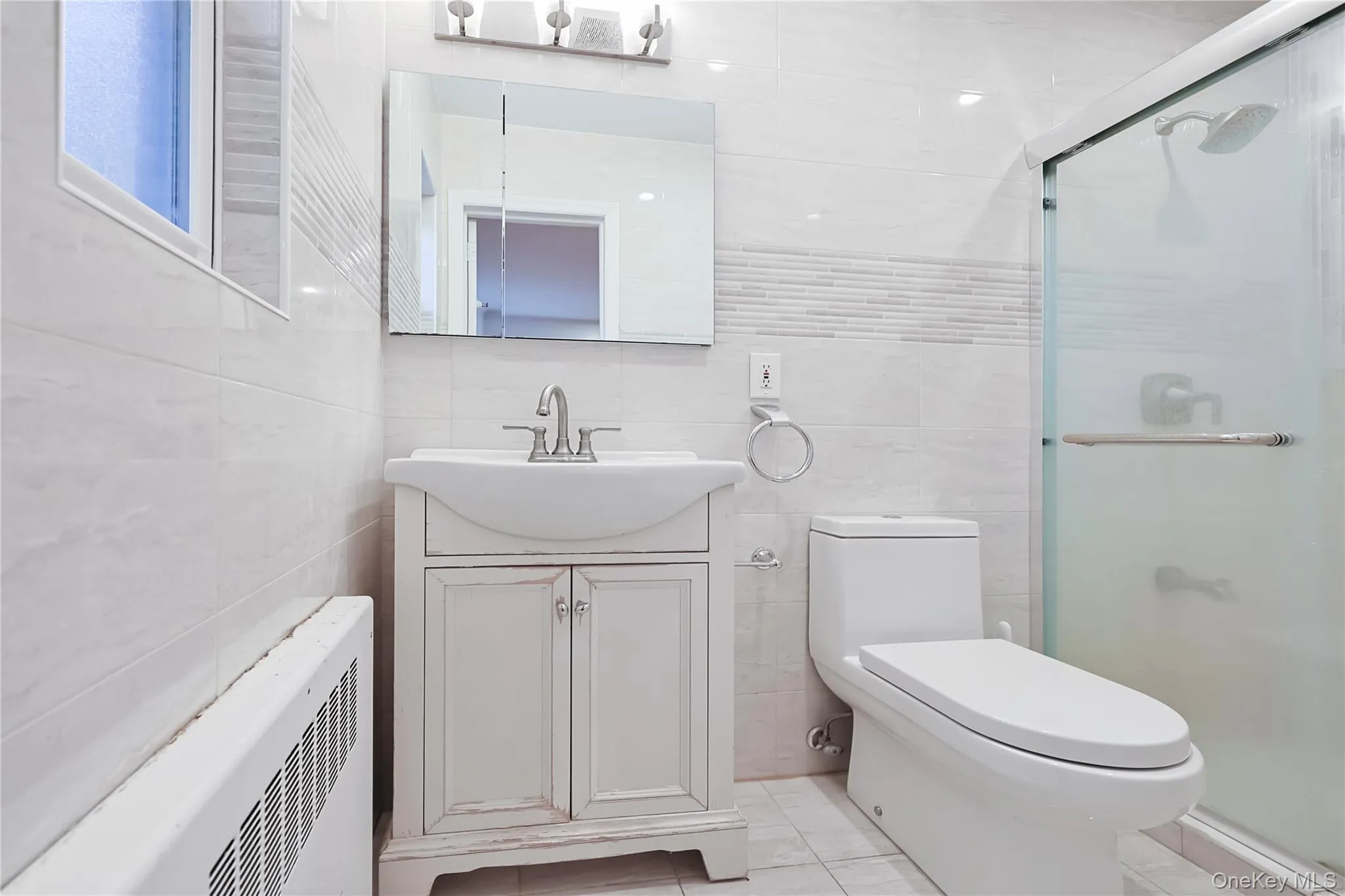 9 Talbot Drive, North Hempstead, NY, 6 Bedrooms Bedrooms, 9 Rooms Rooms,4 BathroomsBathrooms,Residential,For Rent,Talbot,0,1038093 9 Talbot Drive, North Hempstead, NY, 6 Bedrooms Bedrooms, 9 Rooms Rooms,4 BathroomsBathrooms,Residential,For Rent,Talbot,0,1038093