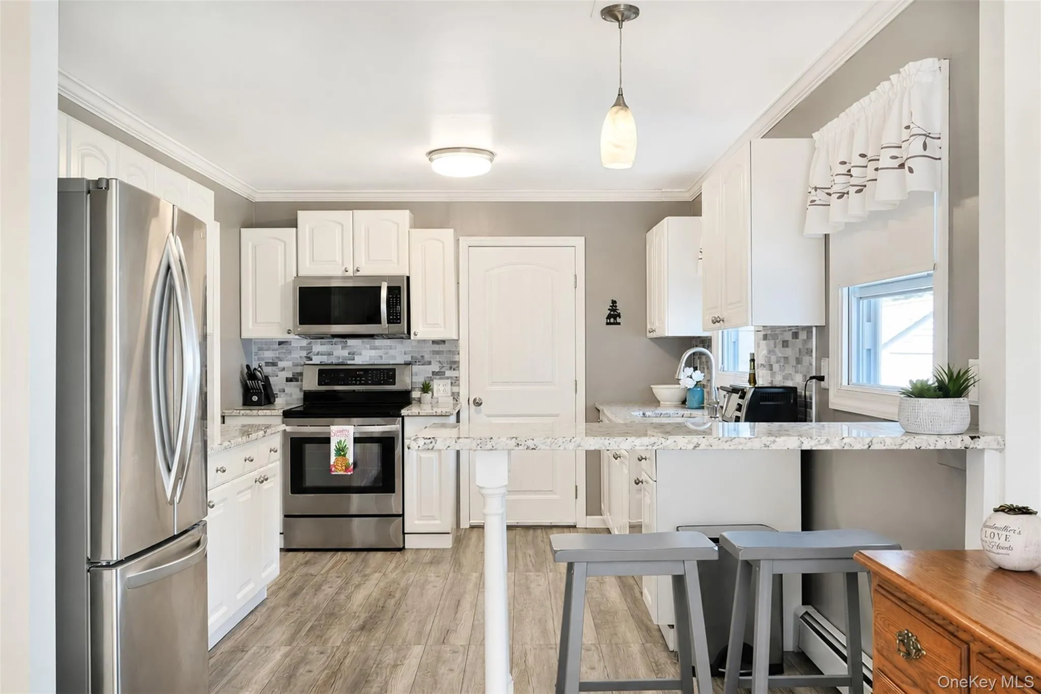49 Regent Street, Brookhaven, NY, 3 Bedrooms Bedrooms, 8 Rooms Rooms,1 BathroomBathrooms,Residential,For Rent,Regent,0,1038098 49 Regent Street, Brookhaven, NY, 3 Bedrooms Bedrooms, 8 Rooms Rooms,1 BathroomBathrooms,Residential,For Rent,Regent,0,1038098