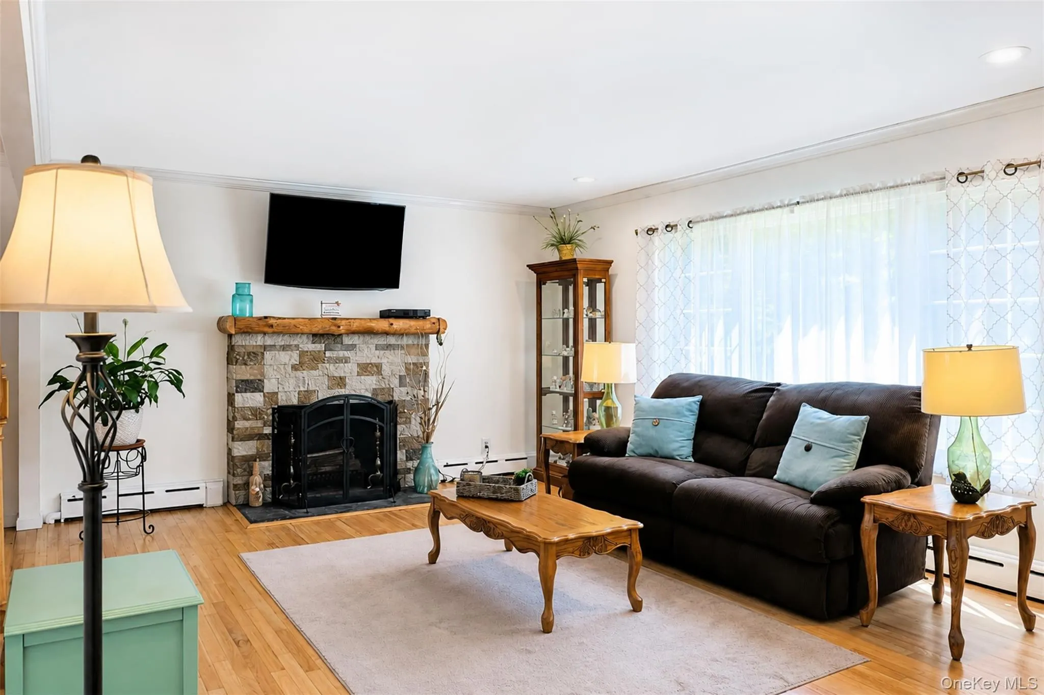 49 Regent Street, Brookhaven, NY, 3 Bedrooms Bedrooms, 8 Rooms Rooms,1 BathroomBathrooms,Residential,For Rent,Regent,0,1038098 49 Regent Street, Brookhaven, NY, 3 Bedrooms Bedrooms, 8 Rooms Rooms,1 BathroomBathrooms,Residential,For Rent,Regent,0,1038098