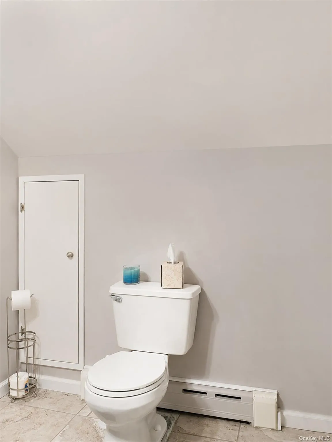 49 Regent Street, Brookhaven, NY, 3 Bedrooms Bedrooms, 8 Rooms Rooms,1 BathroomBathrooms,Residential,For Rent,Regent,0,1038098 49 Regent Street, Brookhaven, NY, 3 Bedrooms Bedrooms, 8 Rooms Rooms,1 BathroomBathrooms,Residential,For Rent,Regent,0,1038098