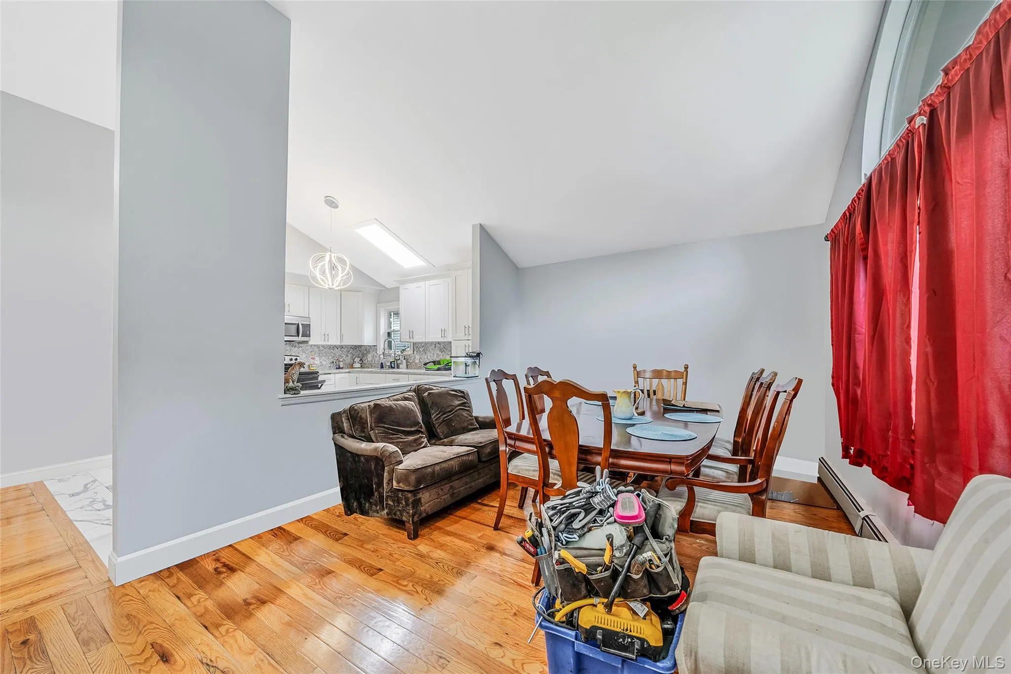413 Glen Drive, Brookhaven, NY, 5 Bedrooms Bedrooms, 10 Rooms Rooms,3 BathroomsBathrooms,Residential,For Rent,Glen,0,1038100 413 Glen Drive, Brookhaven, NY, 5 Bedrooms Bedrooms, 10 Rooms Rooms,3 BathroomsBathrooms,Residential,For Rent,Glen,0,1038100