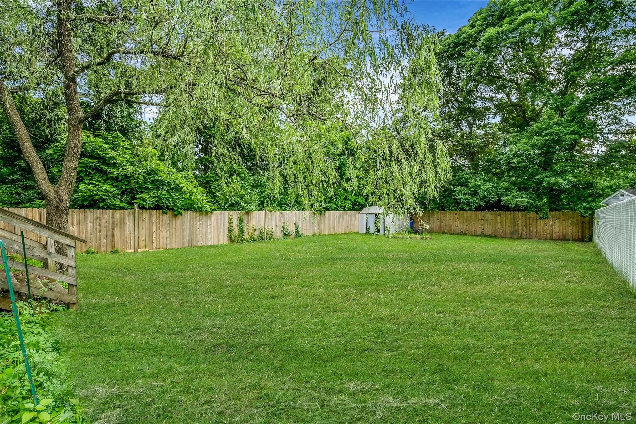 413 Glen Drive, Brookhaven, NY, 5 Bedrooms Bedrooms, 10 Rooms Rooms,3 BathroomsBathrooms,Residential,For Rent,Glen,0,1038100 413 Glen Drive, Brookhaven, NY, 5 Bedrooms Bedrooms, 10 Rooms Rooms,3 BathroomsBathrooms,Residential,For Rent,Glen,0,1038100