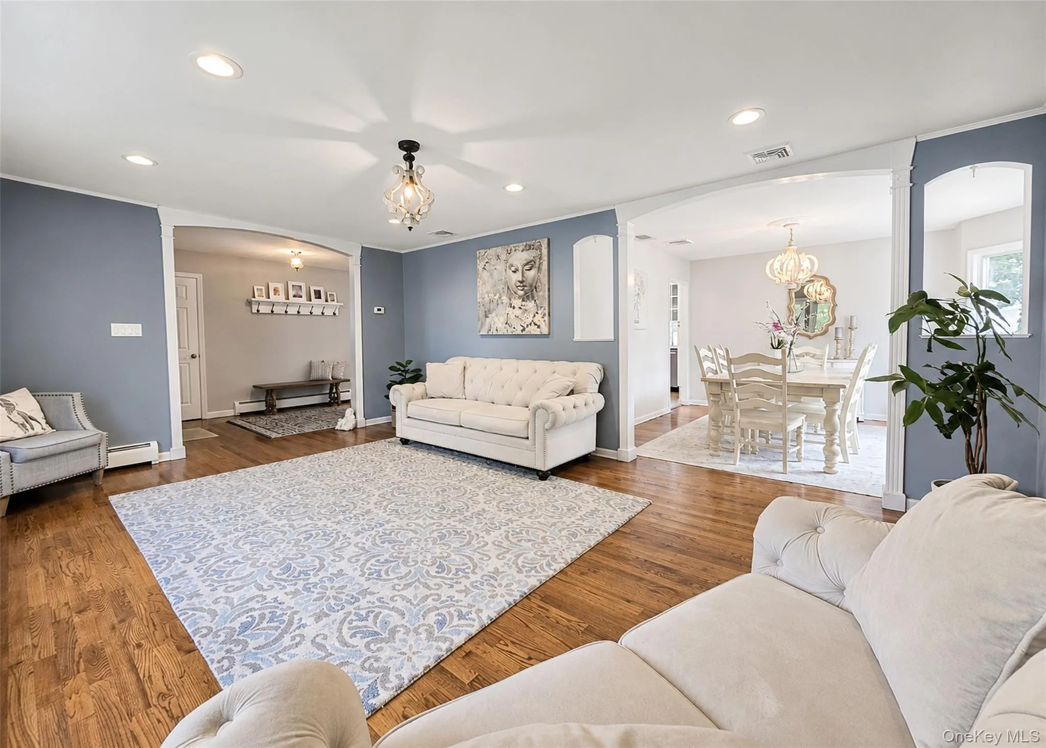 108 Walnut Street, Brookhaven, NY, 3 Bedrooms Bedrooms, 7 Rooms Rooms,2 BathroomsBathrooms,Residential,For Rent,Walnut,0,1038107 108 Walnut Street, Brookhaven, NY, 3 Bedrooms Bedrooms, 7 Rooms Rooms,2 BathroomsBathrooms,Residential,For Rent,Walnut,0,1038107
