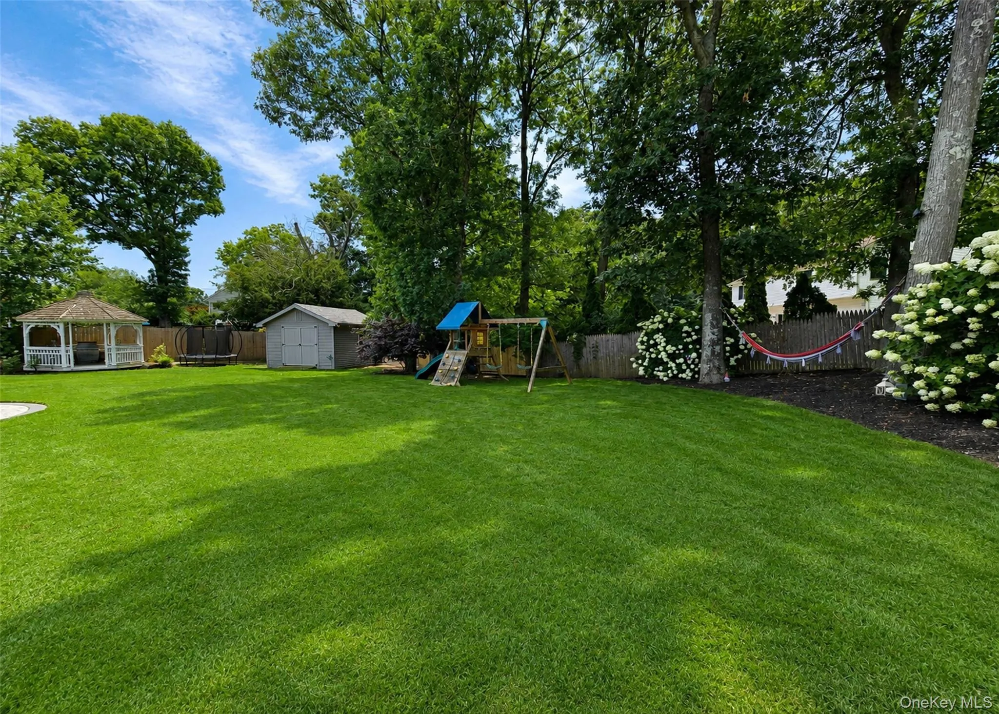 108 Walnut Street, Brookhaven, NY, 3 Bedrooms Bedrooms, 7 Rooms Rooms,2 BathroomsBathrooms,Residential,For Rent,Walnut,0,1038107 108 Walnut Street, Brookhaven, NY, 3 Bedrooms Bedrooms, 7 Rooms Rooms,2 BathroomsBathrooms,Residential,For Rent,Walnut,0,1038107