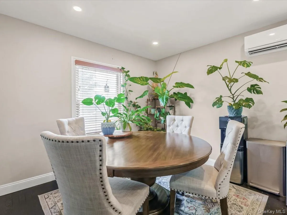 1517 Falmouth Avenue, North Hempstead, NY, 4 Bedrooms Bedrooms, 9 Rooms Rooms,2 BathroomsBathrooms,Residential,For Rent,Falmouth,0,1038108 1517 Falmouth Avenue, North Hempstead, NY, 4 Bedrooms Bedrooms, 9 Rooms Rooms,2 BathroomsBathrooms,Residential,For Rent,Falmouth,0,1038108