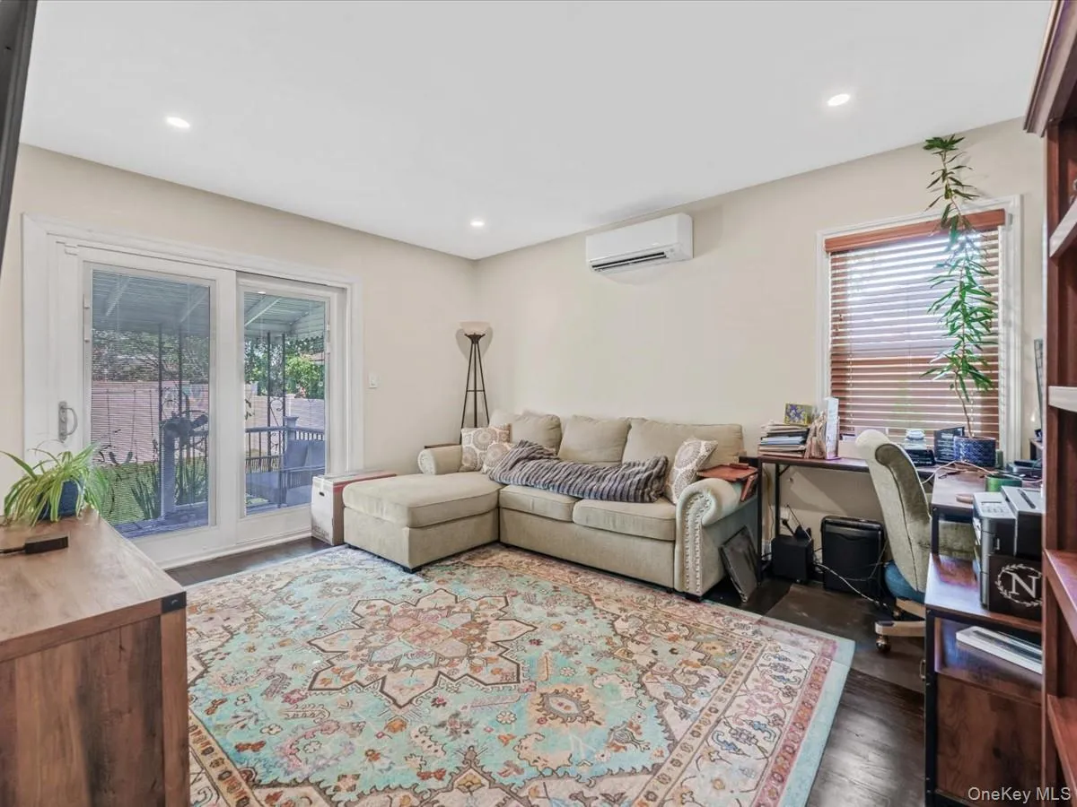 1517 Falmouth Avenue, North Hempstead, NY, 4 Bedrooms Bedrooms, 9 Rooms Rooms,2 BathroomsBathrooms,Residential,For Rent,Falmouth,0,1038108 1517 Falmouth Avenue, North Hempstead, NY, 4 Bedrooms Bedrooms, 9 Rooms Rooms,2 BathroomsBathrooms,Residential,For Rent,Falmouth,0,1038108