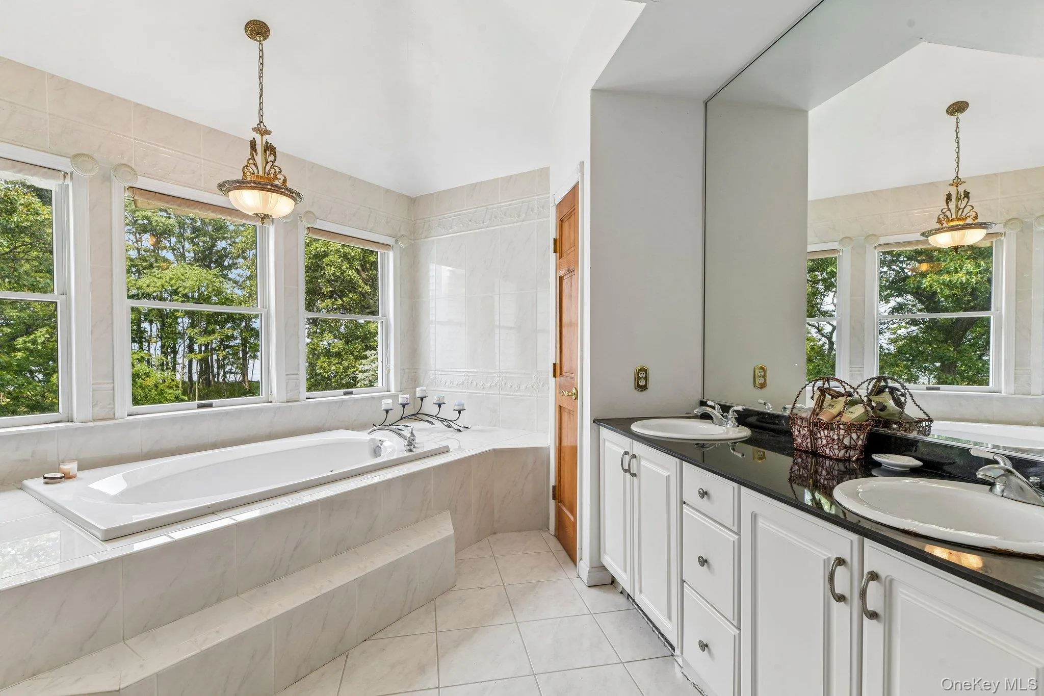 2 Penny Lane, Smithtown, NY, 5 Bedrooms Bedrooms, 9 Rooms Rooms,3 BathroomsBathrooms,Residential,For Rent,Penny,0,1038110 2 Penny Lane, Smithtown, NY, 5 Bedrooms Bedrooms, 9 Rooms Rooms,3 BathroomsBathrooms,Residential,For Rent,Penny,0,1038110