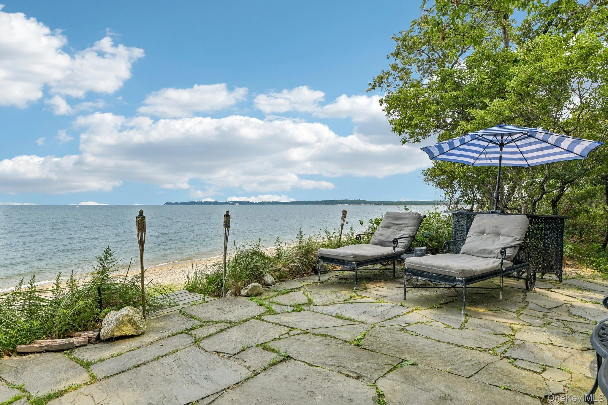 2 Penny Lane, Smithtown, NY, 5 Bedrooms Bedrooms, 9 Rooms Rooms,3 BathroomsBathrooms,Residential,For Rent,Penny,0,1038110 2 Penny Lane, Smithtown, NY, 5 Bedrooms Bedrooms, 9 Rooms Rooms,3 BathroomsBathrooms,Residential,For Rent,Penny,0,1038110