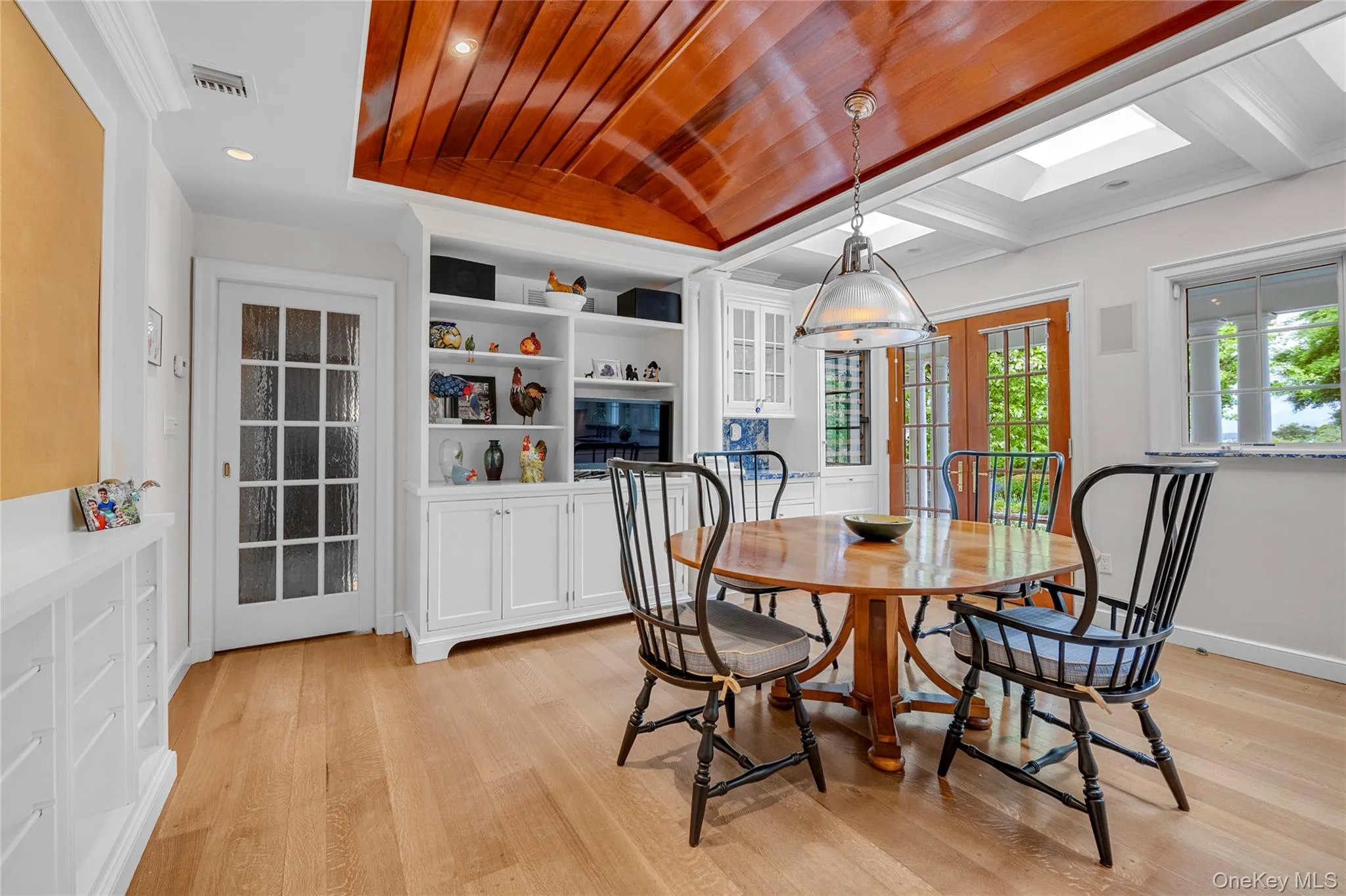 58 Cornwells Beach Road, North Hempstead, NY, 4 Bedrooms Bedrooms, 12 Rooms Rooms,4 BathroomsBathrooms,Residential,For Rent,Cornwells Beach,0,1038112 58 Cornwells Beach Road, North Hempstead, NY, 4 Bedrooms Bedrooms, 12 Rooms Rooms,4 BathroomsBathrooms,Residential,For Rent,Cornwells Beach,0,1038112