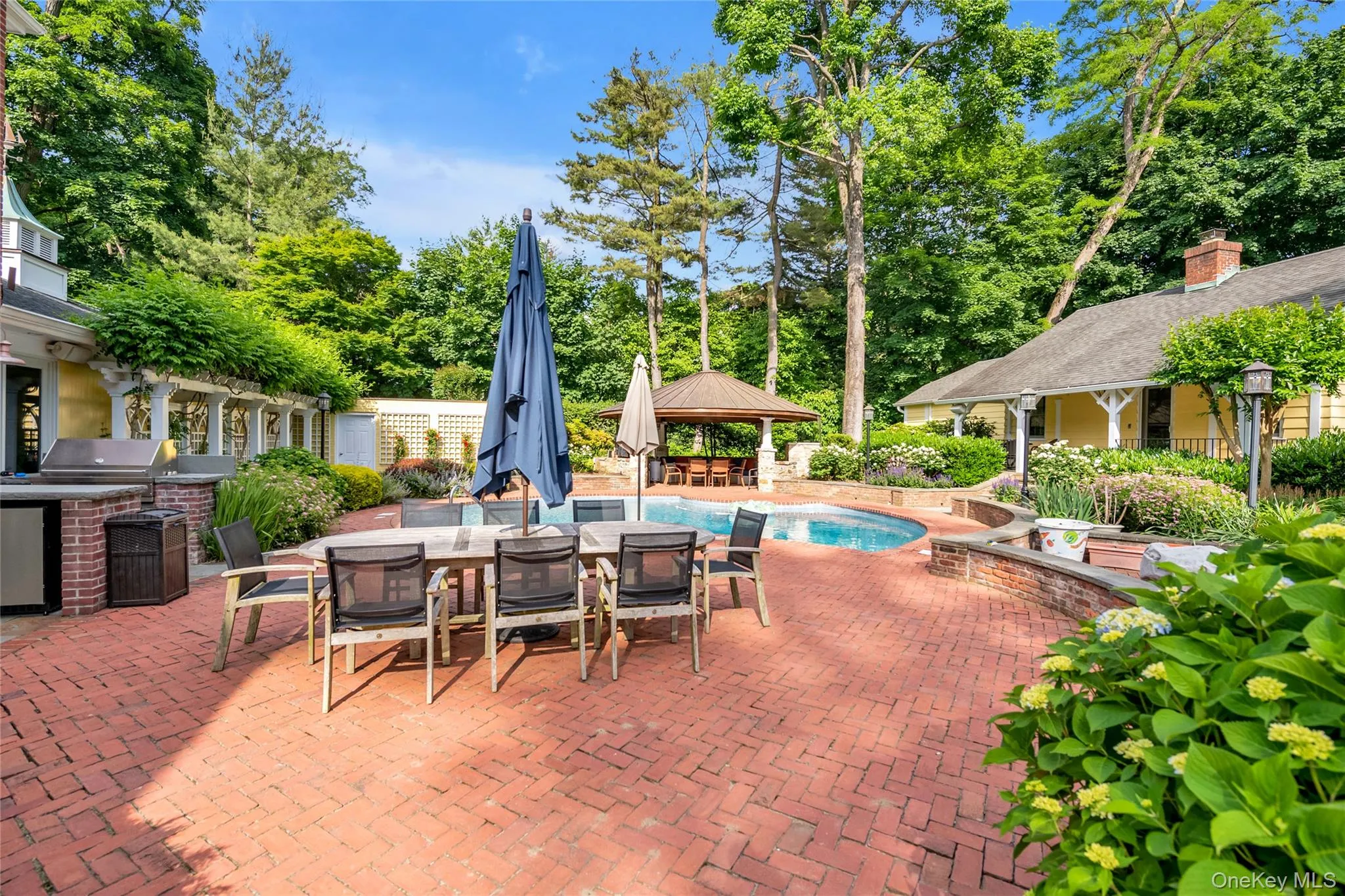 58 Cornwells Beach Road, North Hempstead, NY, 4 Bedrooms Bedrooms, 12 Rooms Rooms,4 BathroomsBathrooms,Residential,For Rent,Cornwells Beach,0,1038112 58 Cornwells Beach Road, North Hempstead, NY, 4 Bedrooms Bedrooms, 12 Rooms Rooms,4 BathroomsBathrooms,Residential,For Rent,Cornwells Beach,0,1038112