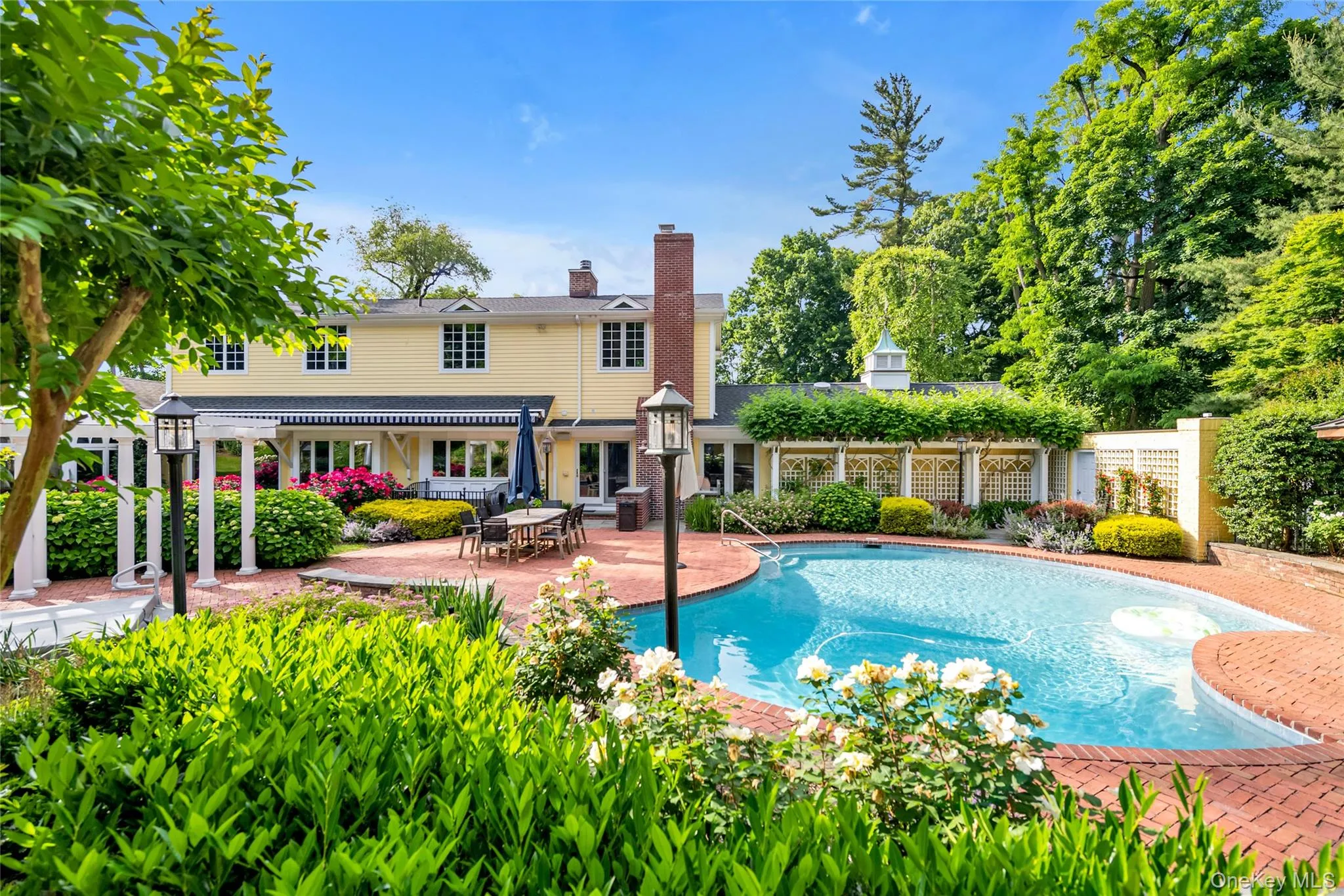 58 Cornwells Beach Road, North Hempstead, NY, 4 Bedrooms Bedrooms, 12 Rooms Rooms,4 BathroomsBathrooms,Residential,For Rent,Cornwells Beach,0,1038112 58 Cornwells Beach Road, North Hempstead, NY, 4 Bedrooms Bedrooms, 12 Rooms Rooms,4 BathroomsBathrooms,Residential,For Rent,Cornwells Beach,0,1038112