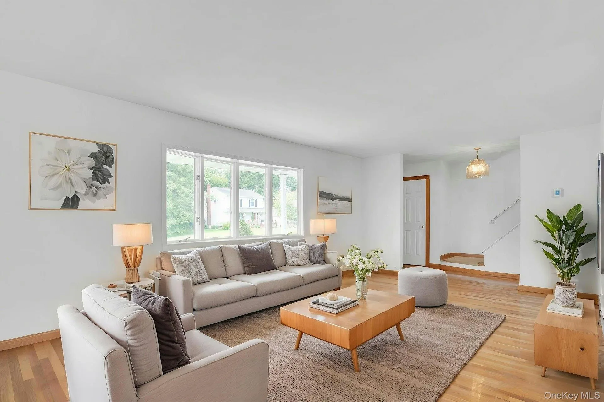 Living Room after it is virtually staged. Living Room after it is virtually staged.