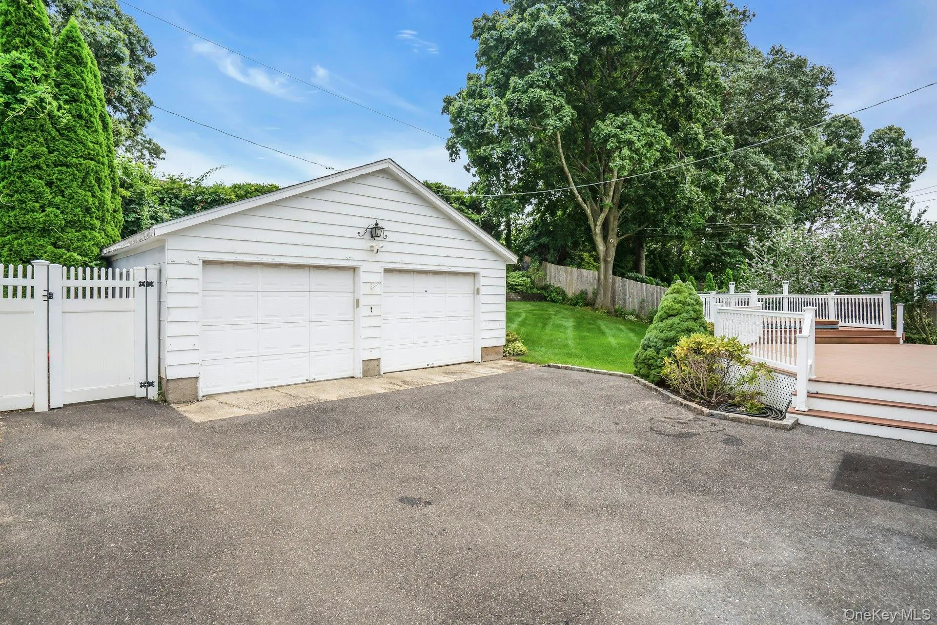 Detached Garage with 2 bays. Detached Garage with 2 bays.