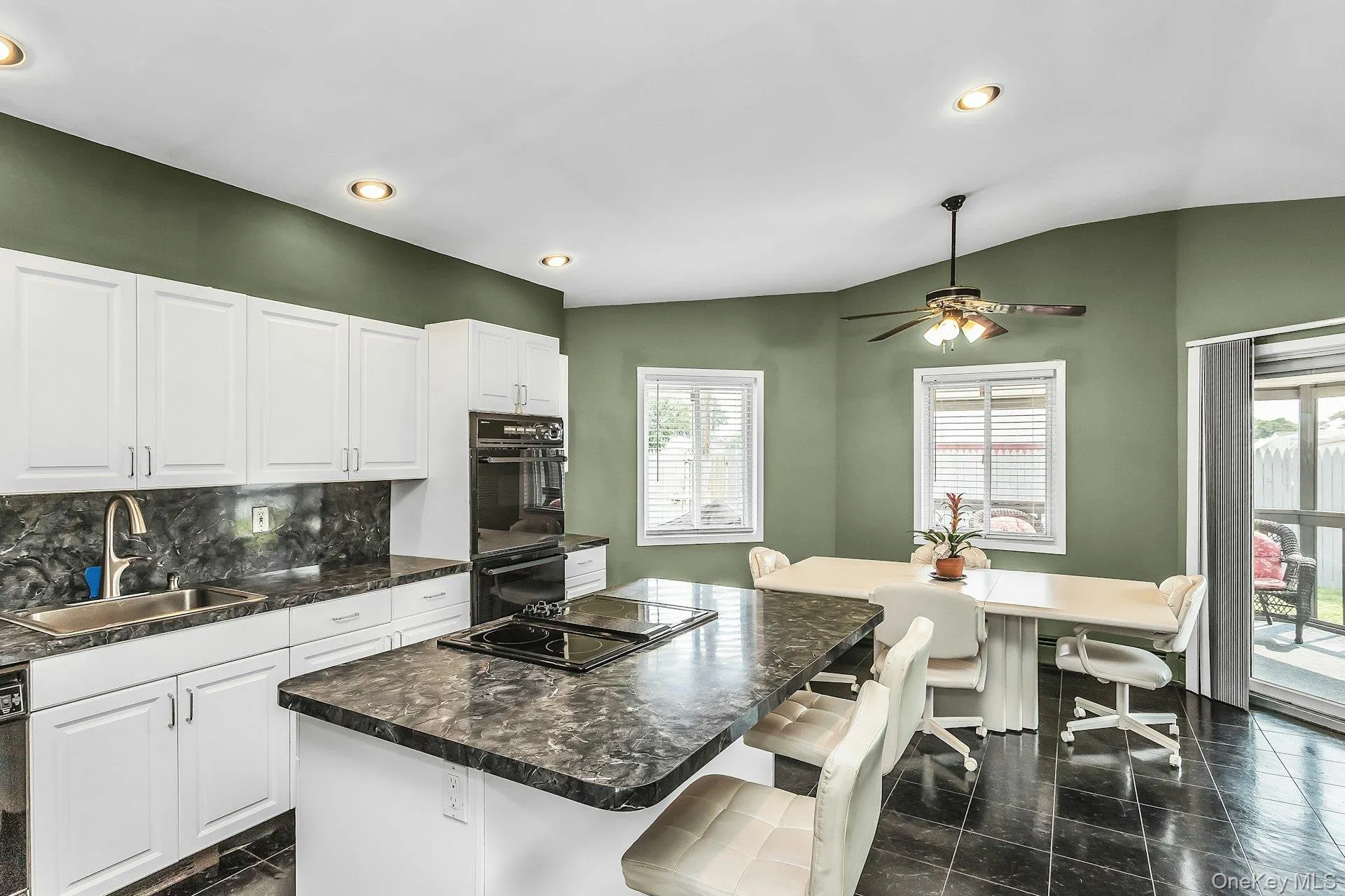 17 Chickadee Lane, Hempstead, NY, 4 Bedrooms Bedrooms, 9 Rooms Rooms,2 BathroomsBathrooms,Residential,For Rent,Chickadee,0,1038115 17 Chickadee Lane, Hempstead, NY, 4 Bedrooms Bedrooms, 9 Rooms Rooms,2 BathroomsBathrooms,Residential,For Rent,Chickadee,0,1038115