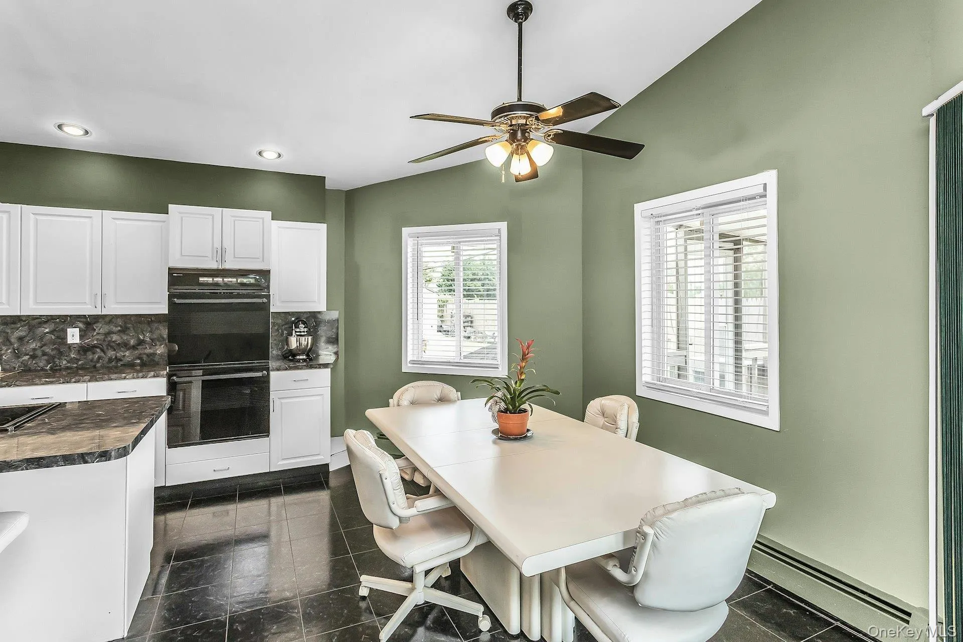 17 Chickadee Lane, Hempstead, NY, 4 Bedrooms Bedrooms, 9 Rooms Rooms,2 BathroomsBathrooms,Residential,For Rent,Chickadee,0,1038115 17 Chickadee Lane, Hempstead, NY, 4 Bedrooms Bedrooms, 9 Rooms Rooms,2 BathroomsBathrooms,Residential,For Rent,Chickadee,0,1038115