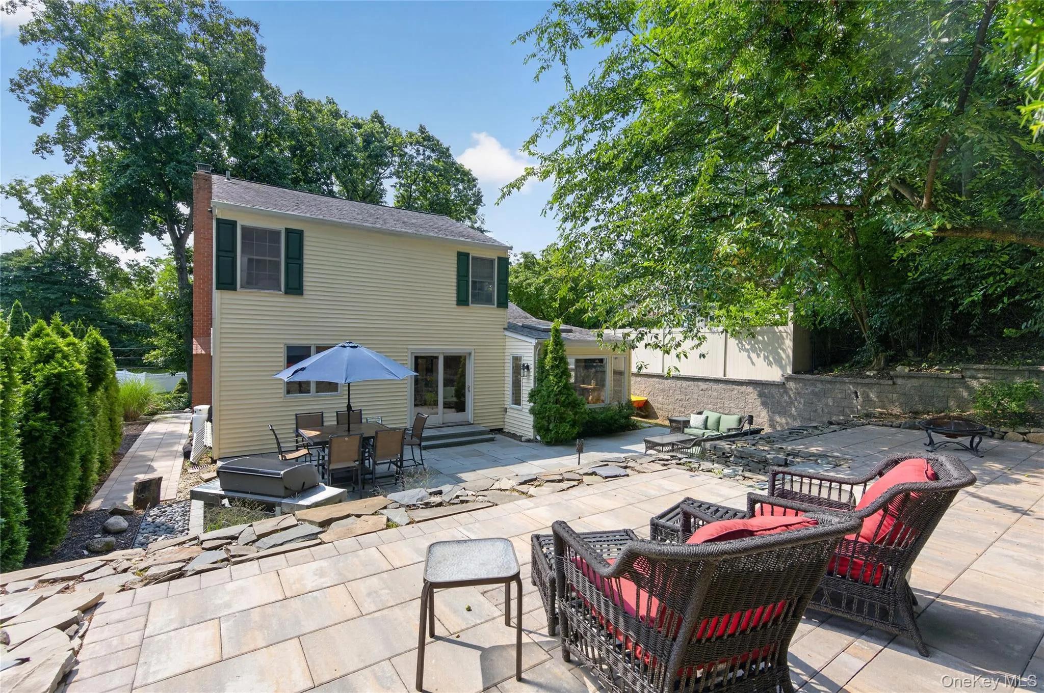 73 Maple Place, Huntington, NY, 3 Bedrooms Bedrooms, 7 Rooms Rooms,1 BathroomBathrooms,Residential,For Rent,Maple,0,1038123 73 Maple Place, Huntington, NY, 3 Bedrooms Bedrooms, 7 Rooms Rooms,1 BathroomBathrooms,Residential,For Rent,Maple,0,1038123