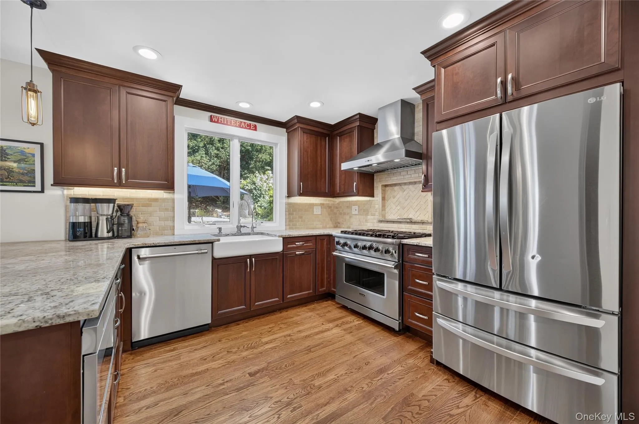 73 Maple Place, Huntington, NY, 3 Bedrooms Bedrooms, 7 Rooms Rooms,1 BathroomBathrooms,Residential,For Rent,Maple,0,1038123 73 Maple Place, Huntington, NY, 3 Bedrooms Bedrooms, 7 Rooms Rooms,1 BathroomBathrooms,Residential,For Rent,Maple,0,1038123