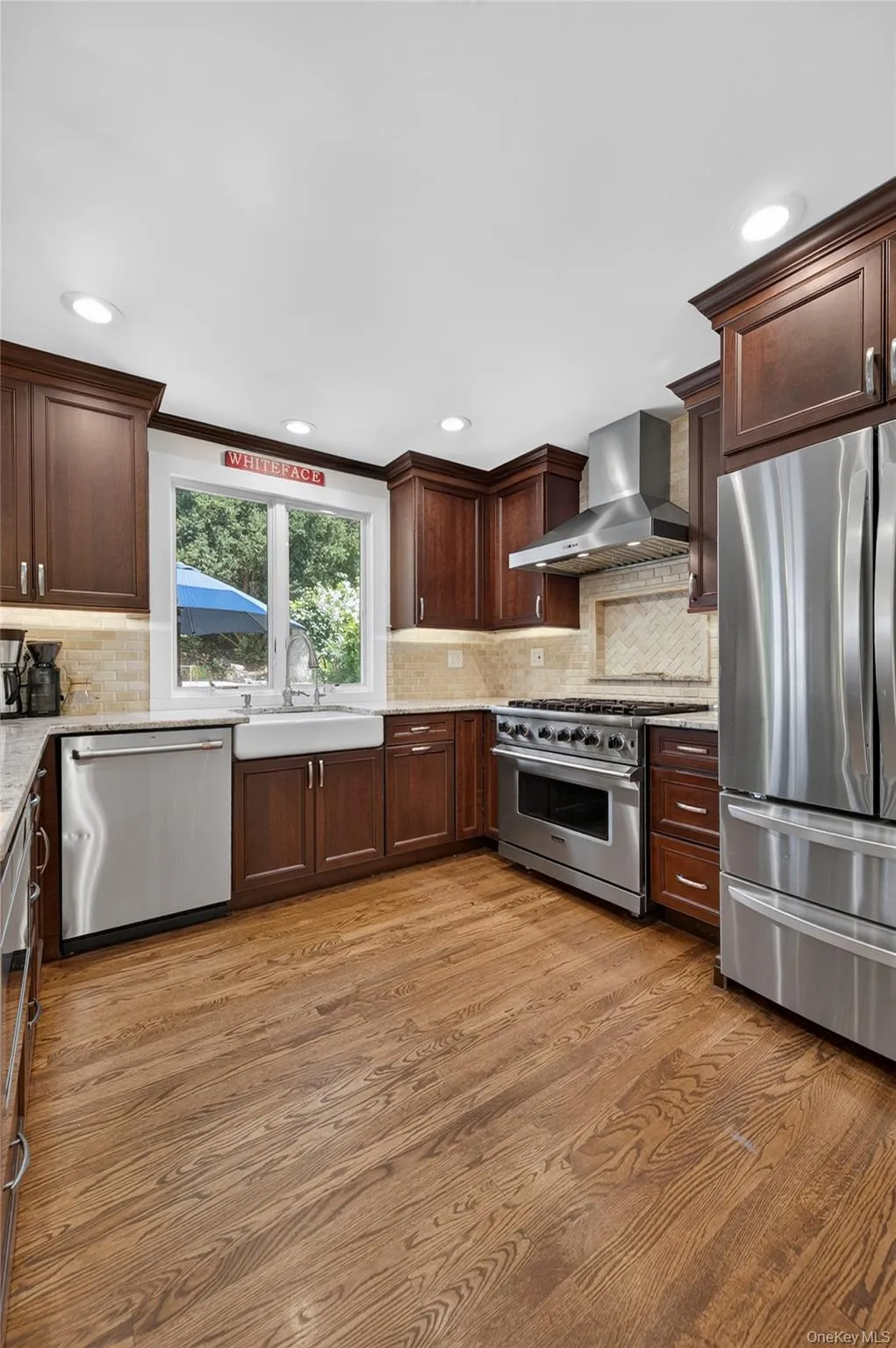 73 Maple Place, Huntington, NY, 3 Bedrooms Bedrooms, 7 Rooms Rooms,1 BathroomBathrooms,Residential,For Rent,Maple,0,1038123 73 Maple Place, Huntington, NY, 3 Bedrooms Bedrooms, 7 Rooms Rooms,1 BathroomBathrooms,Residential,For Rent,Maple,0,1038123