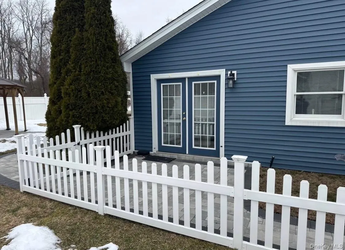 240 Woodhull Avenue, Brookhaven, NY, 5 Bedrooms Bedrooms, 11 Rooms Rooms,4 BathroomsBathrooms,Residential,For Rent,Woodhull,0,1038124 240 Woodhull Avenue, Brookhaven, NY, 5 Bedrooms Bedrooms, 11 Rooms Rooms,4 BathroomsBathrooms,Residential,For Rent,Woodhull,0,1038124