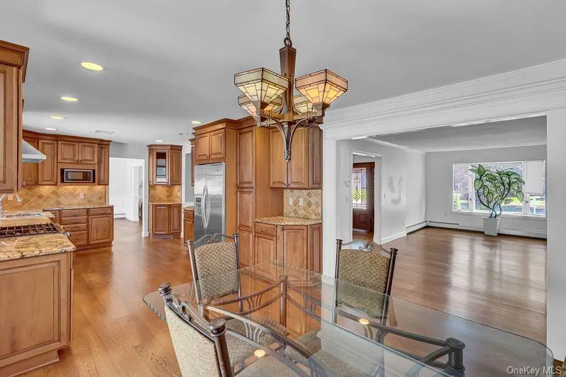 240 Woodhull Avenue, Brookhaven, NY, 5 Bedrooms Bedrooms, 11 Rooms Rooms,4 BathroomsBathrooms,Residential,For Rent,Woodhull,0,1038124 240 Woodhull Avenue, Brookhaven, NY, 5 Bedrooms Bedrooms, 11 Rooms Rooms,4 BathroomsBathrooms,Residential,For Rent,Woodhull,0,1038124