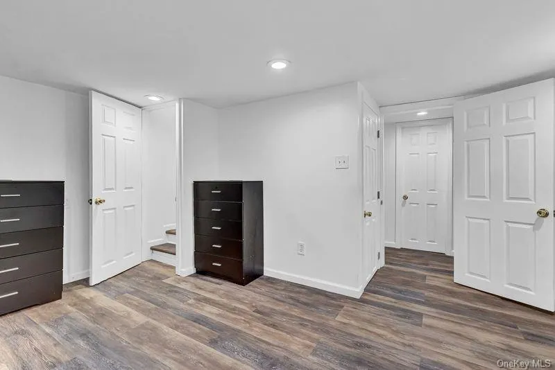 240 Woodhull Avenue, Brookhaven, NY, 5 Bedrooms Bedrooms, 11 Rooms Rooms,4 BathroomsBathrooms,Residential,For Rent,Woodhull,0,1038124 240 Woodhull Avenue, Brookhaven, NY, 5 Bedrooms Bedrooms, 11 Rooms Rooms,4 BathroomsBathrooms,Residential,For Rent,Woodhull,0,1038124