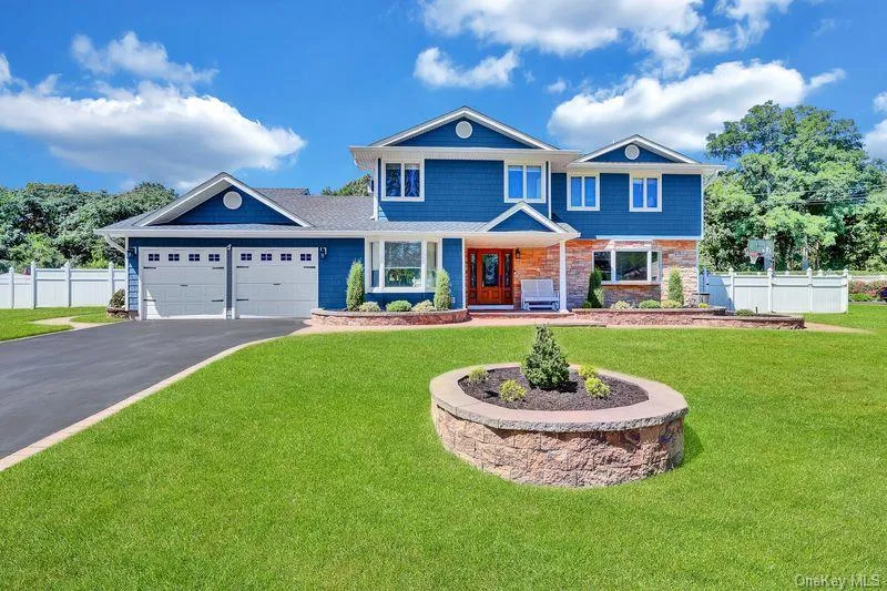 240 Woodhull Avenue, Brookhaven, NY, 5 Bedrooms Bedrooms, 11 Rooms Rooms,4 BathroomsBathrooms,Residential,For Rent,Woodhull,0,1038124 240 Woodhull Avenue, Brookhaven, NY, 5 Bedrooms Bedrooms, 11 Rooms Rooms,4 BathroomsBathrooms,Residential,For Rent,Woodhull,0,1038124