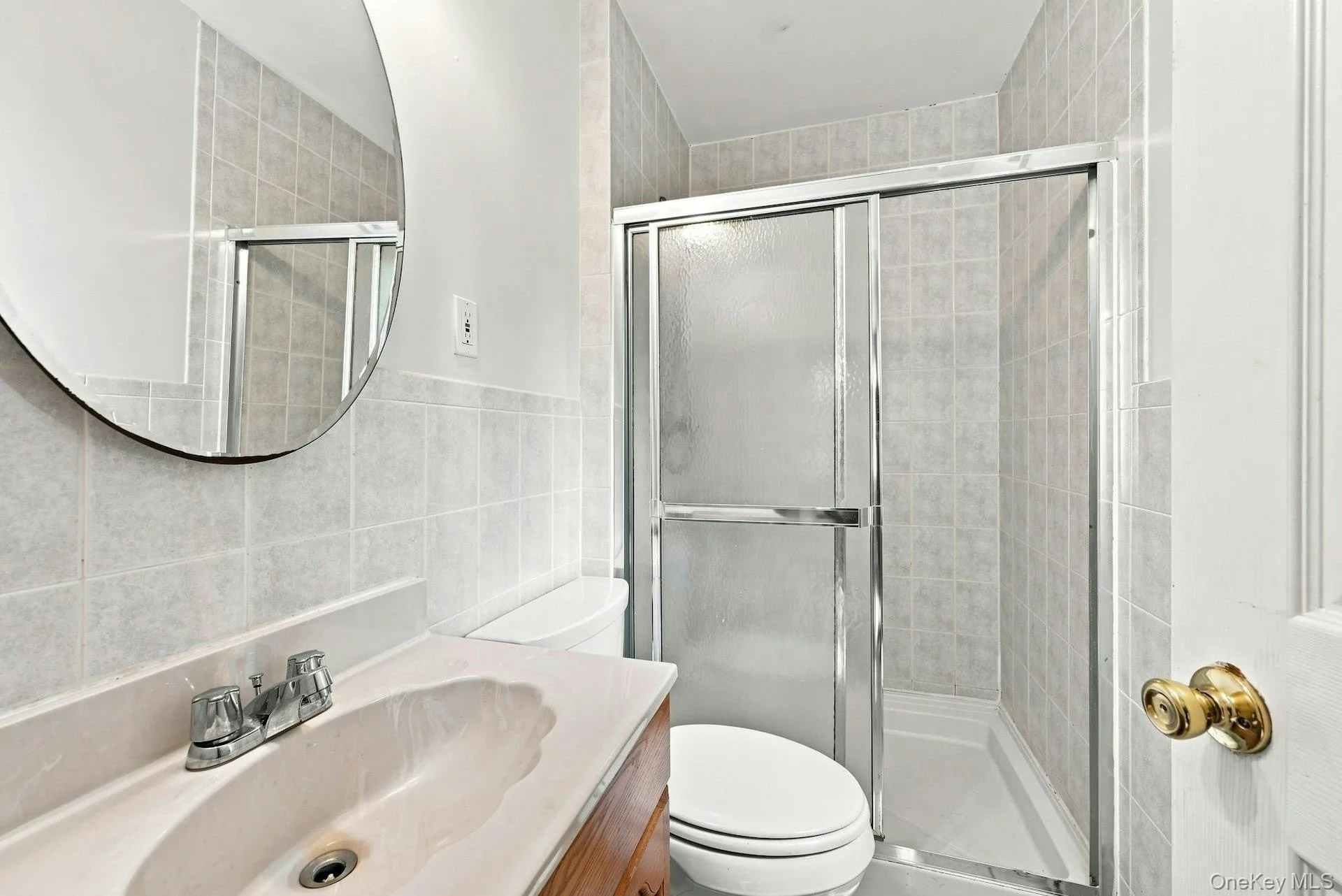 Jr. Suite Bath Jr. Suite Bath