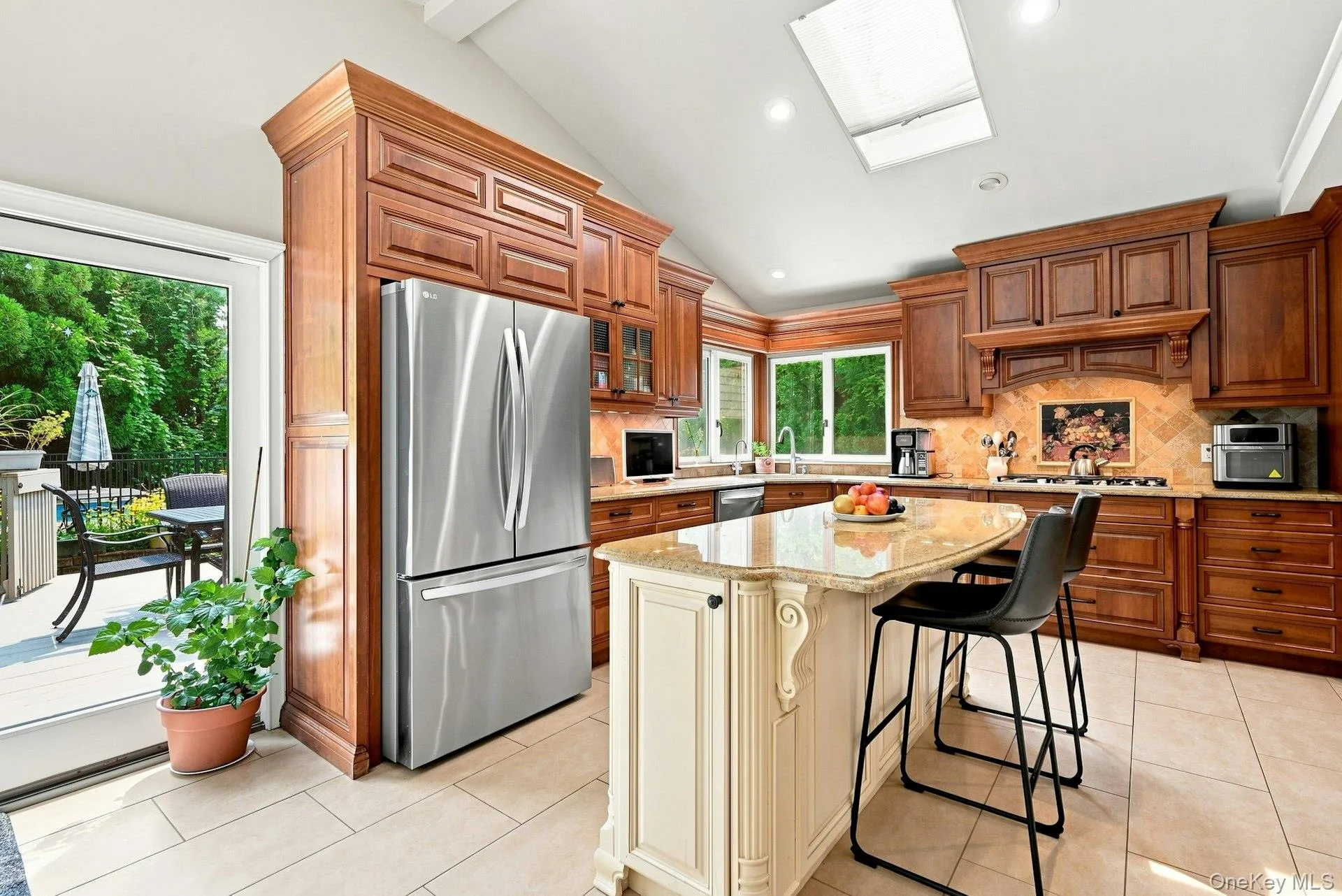 11 Soundview Drive, Brookhaven, NY, 4 Bedrooms Bedrooms, 9 Rooms Rooms,3 BathroomsBathrooms,Residential,For Rent,Soundview,0,1038126 11 Soundview Drive, Brookhaven, NY, 4 Bedrooms Bedrooms, 9 Rooms Rooms,3 BathroomsBathrooms,Residential,For Rent,Soundview,0,1038126