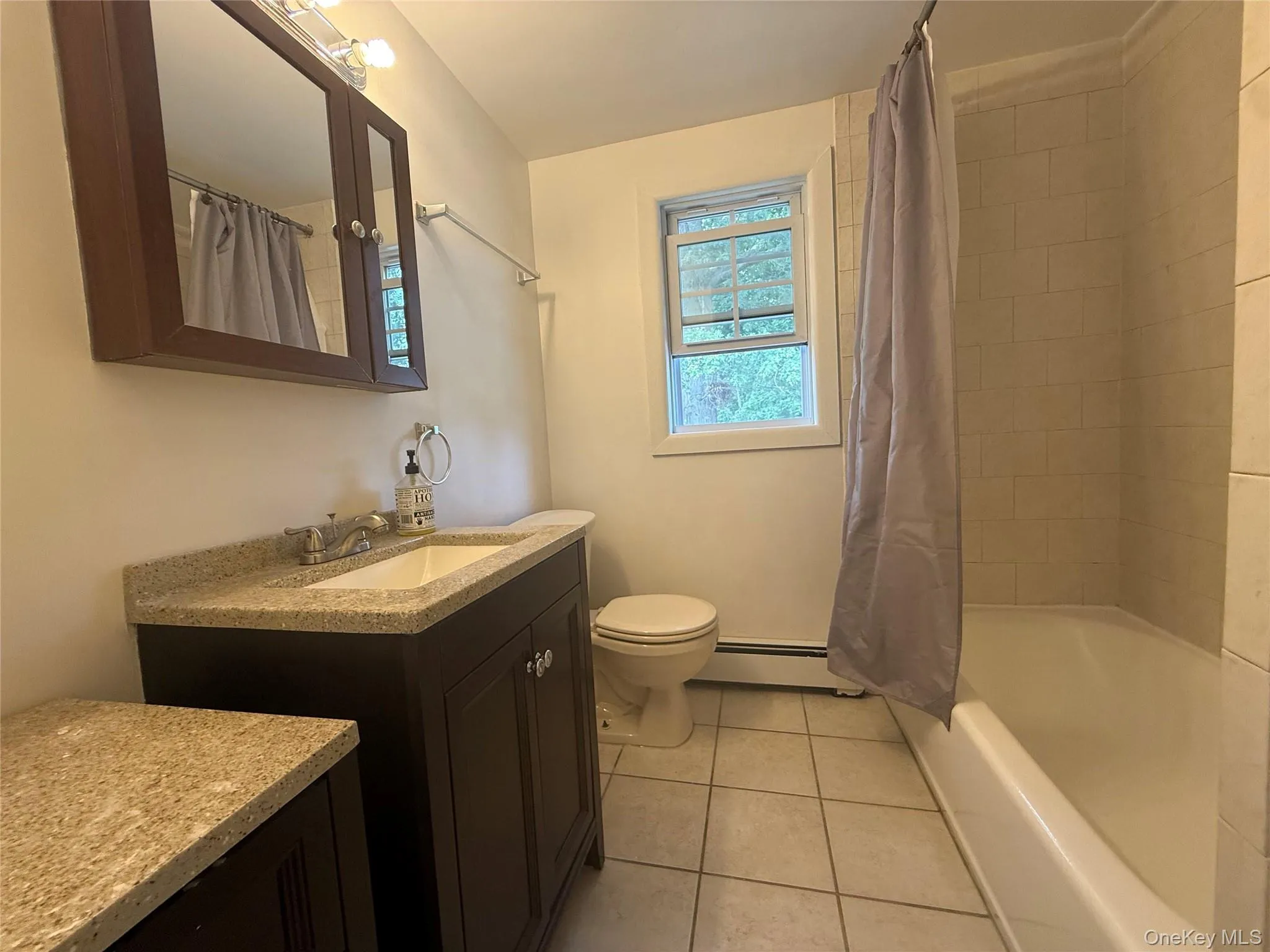 Full Bathroom with Vanity Full Bathroom with Vanity